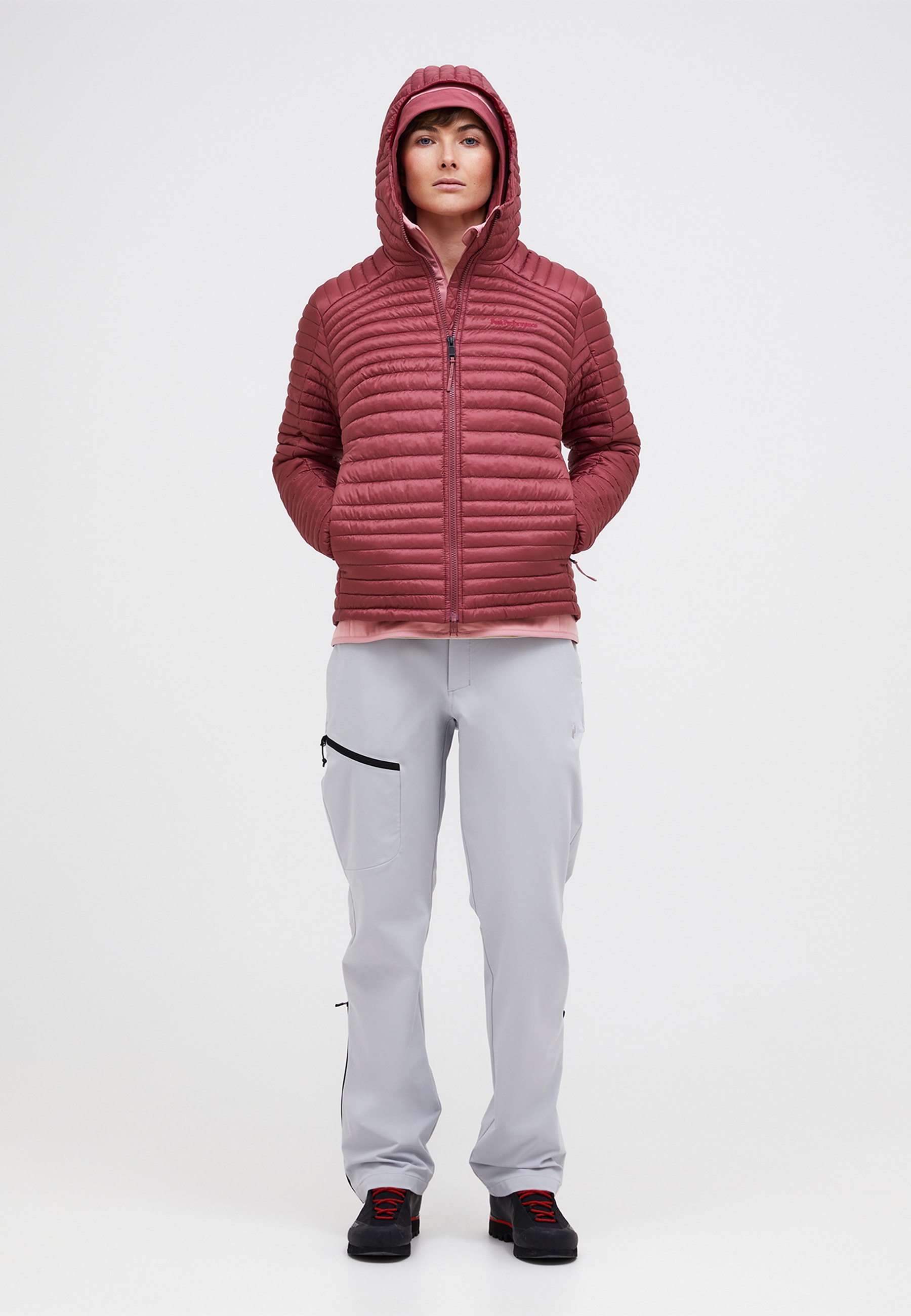 Peak Performance Steppjacke »W Monolight Synthetic Hood Jacket«
