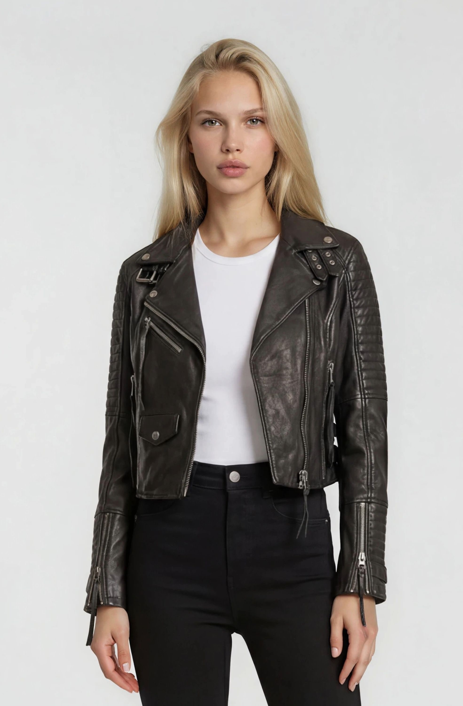 trueprodigy Lederjacke "Freya mit Reißverschluss Details" ohne Kapuze