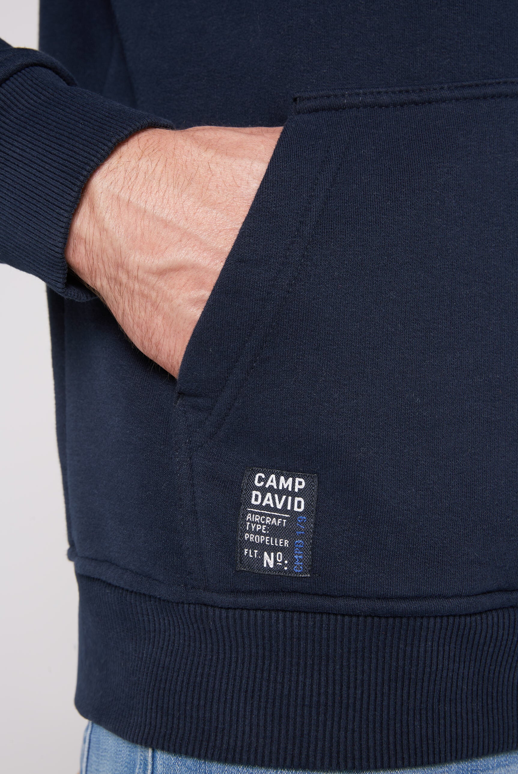 CAMP DAVID Sweater, mit Kängurutasche