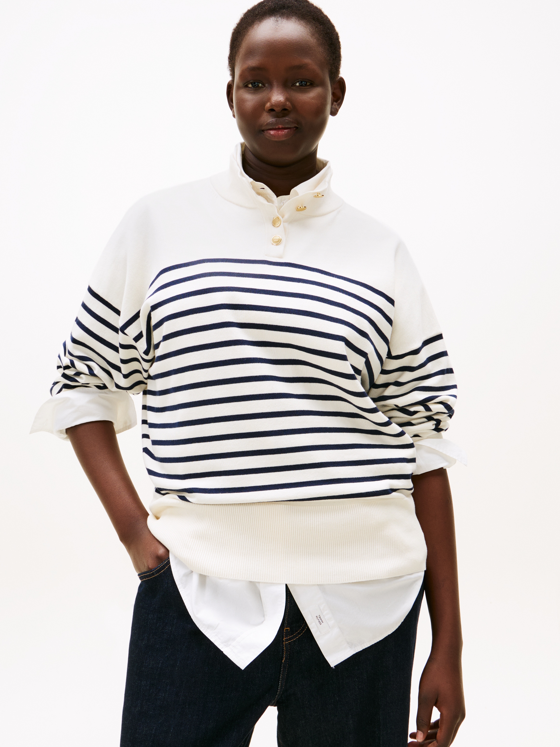 Tommy Hilfiger Curve Stehkragenpullover "CRV CO JERSEY GOLD BTN MK-NK SWT" günstig online kaufen