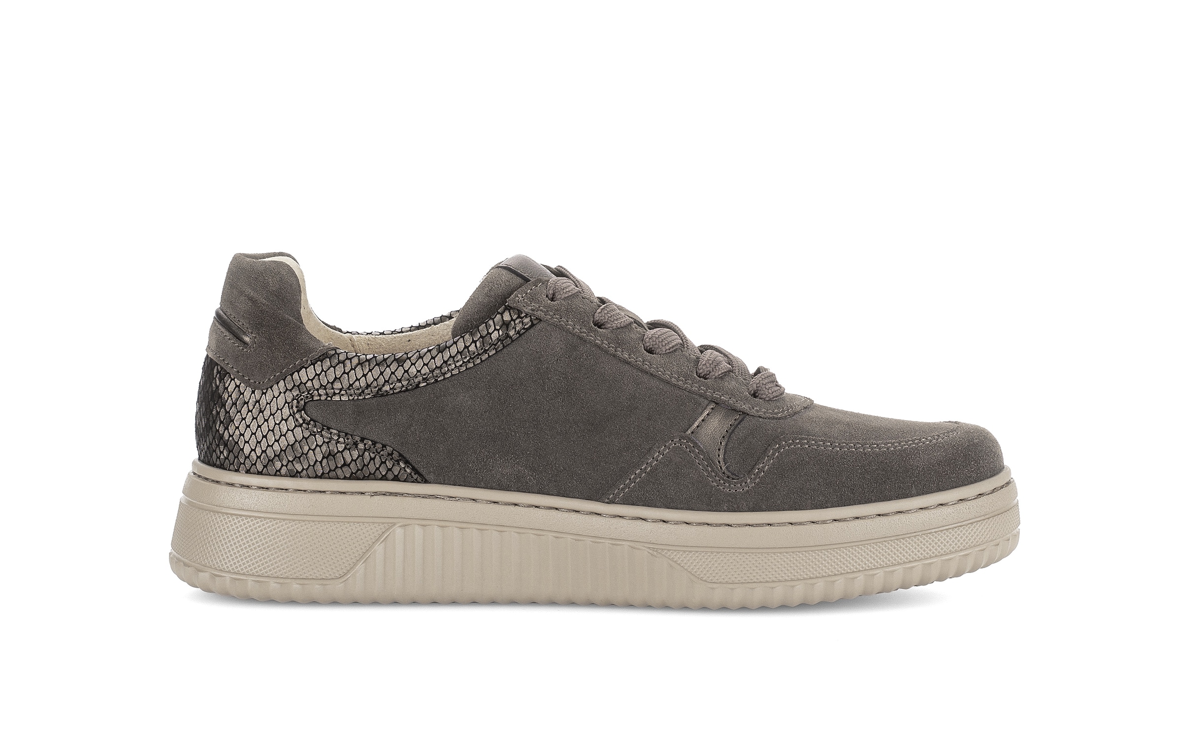Gabor Plateausneaker  Freizeitschuh, Halbschuh, Schnürschuh in Komfortweite K (=extraweit)