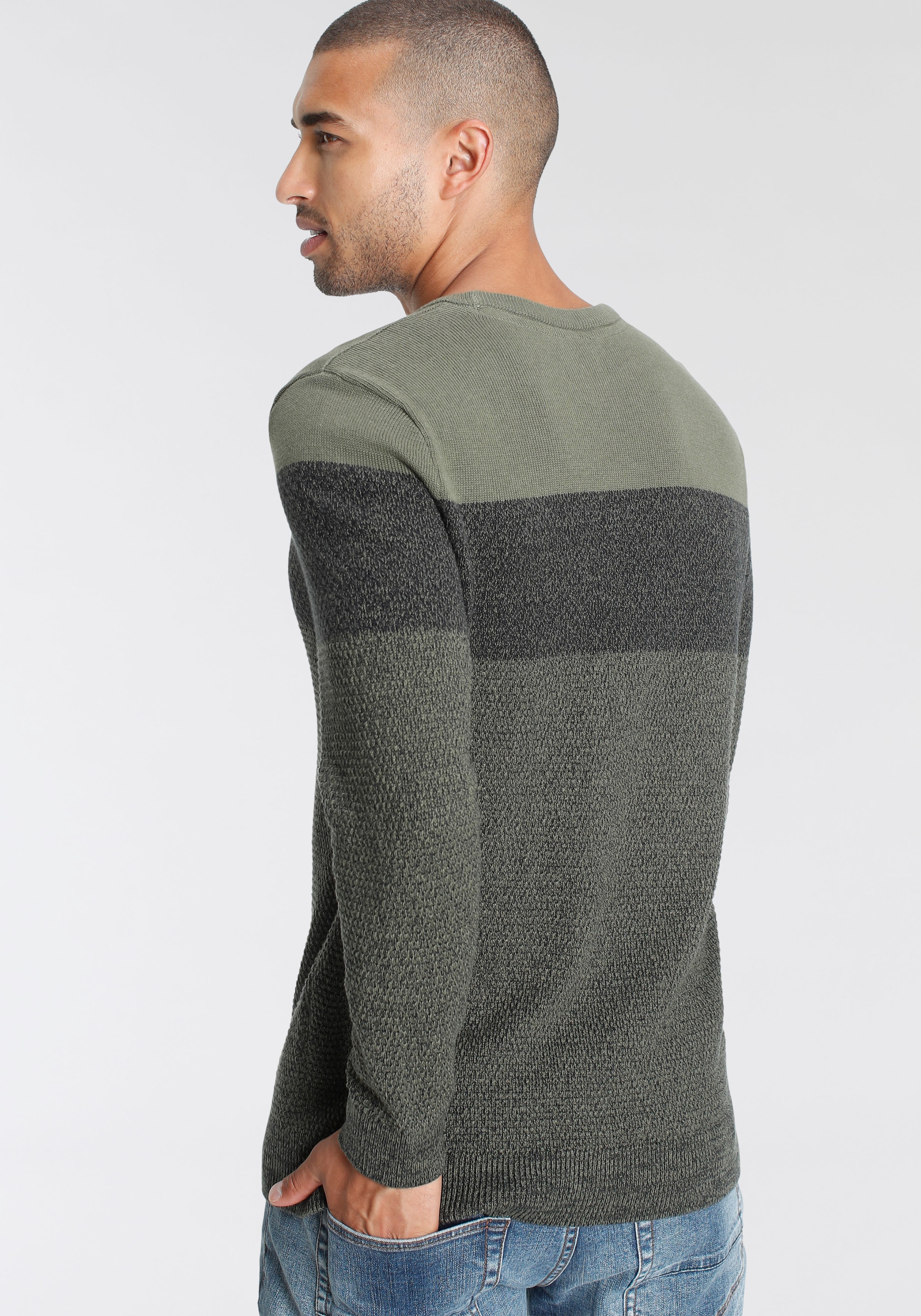 Bruno Banani Strickpullover, im modischem Look