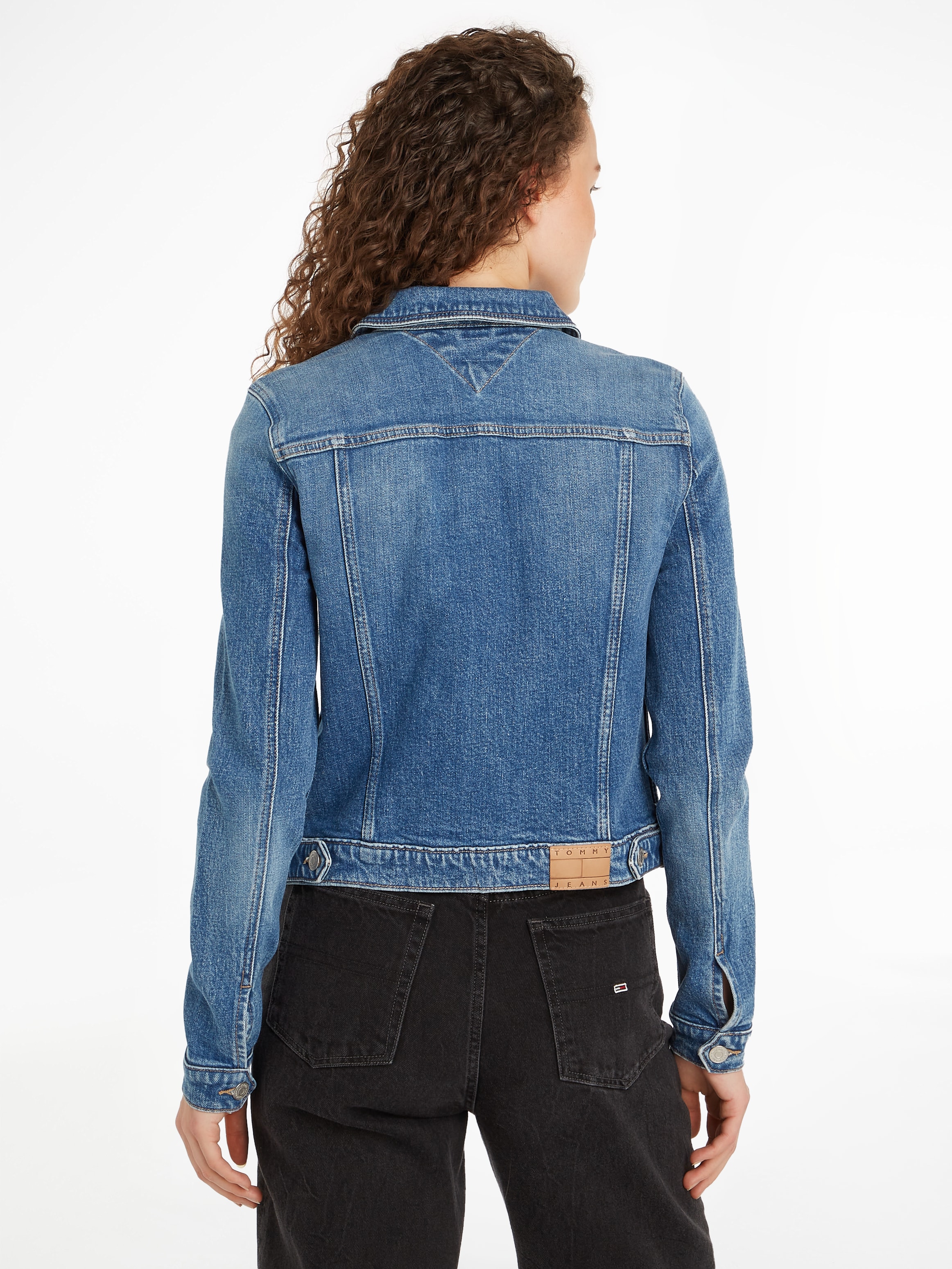 Tommy Jeans Jeansjacke VIVIANNE SKN JACKET CH8132 mit Tommy Jeans Markenlab günstig online kaufen