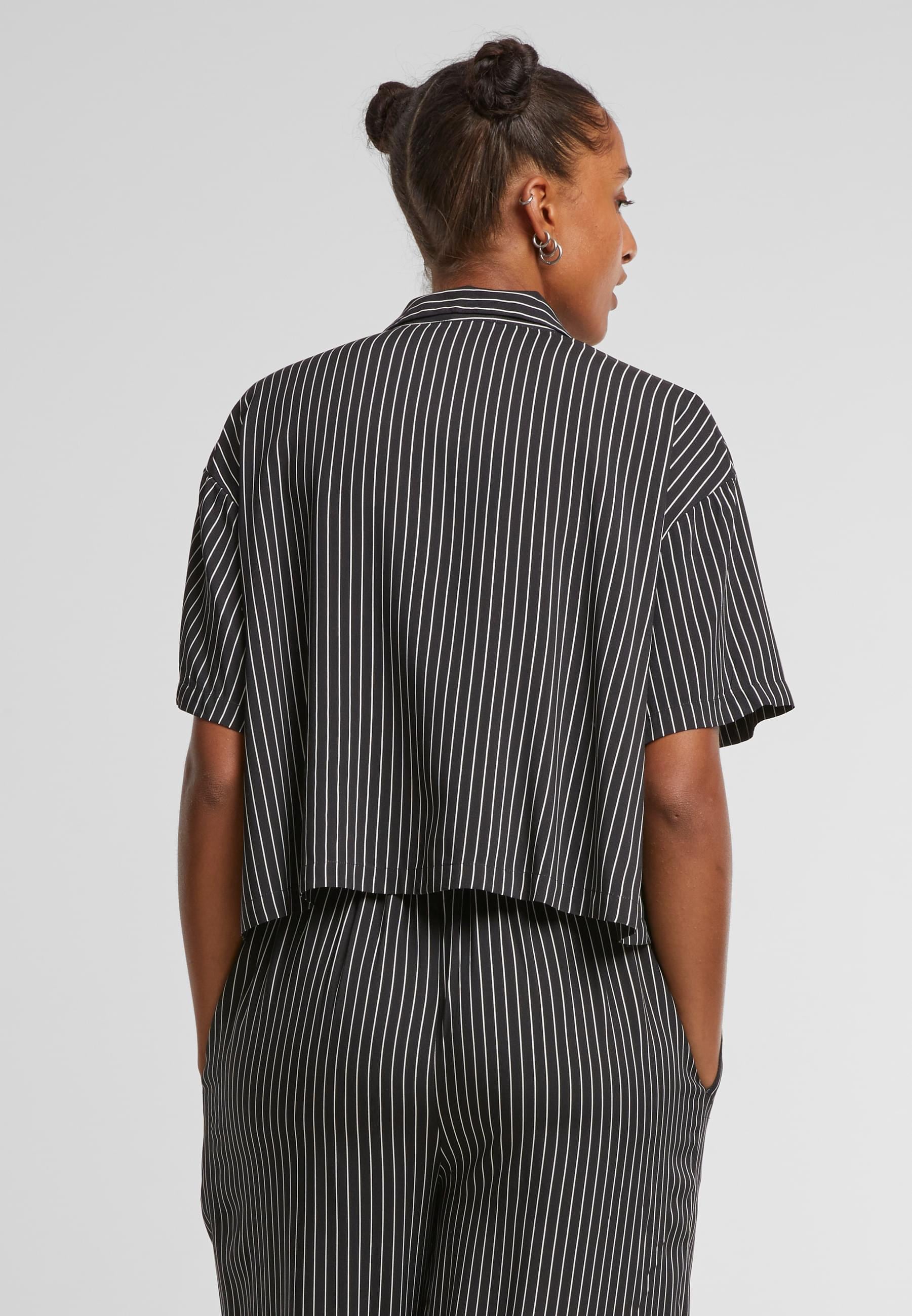 URBAN CLASSICS T-Shirt »Urban Classics Damen Ladies Resort Shirt«, (1 tlg.)