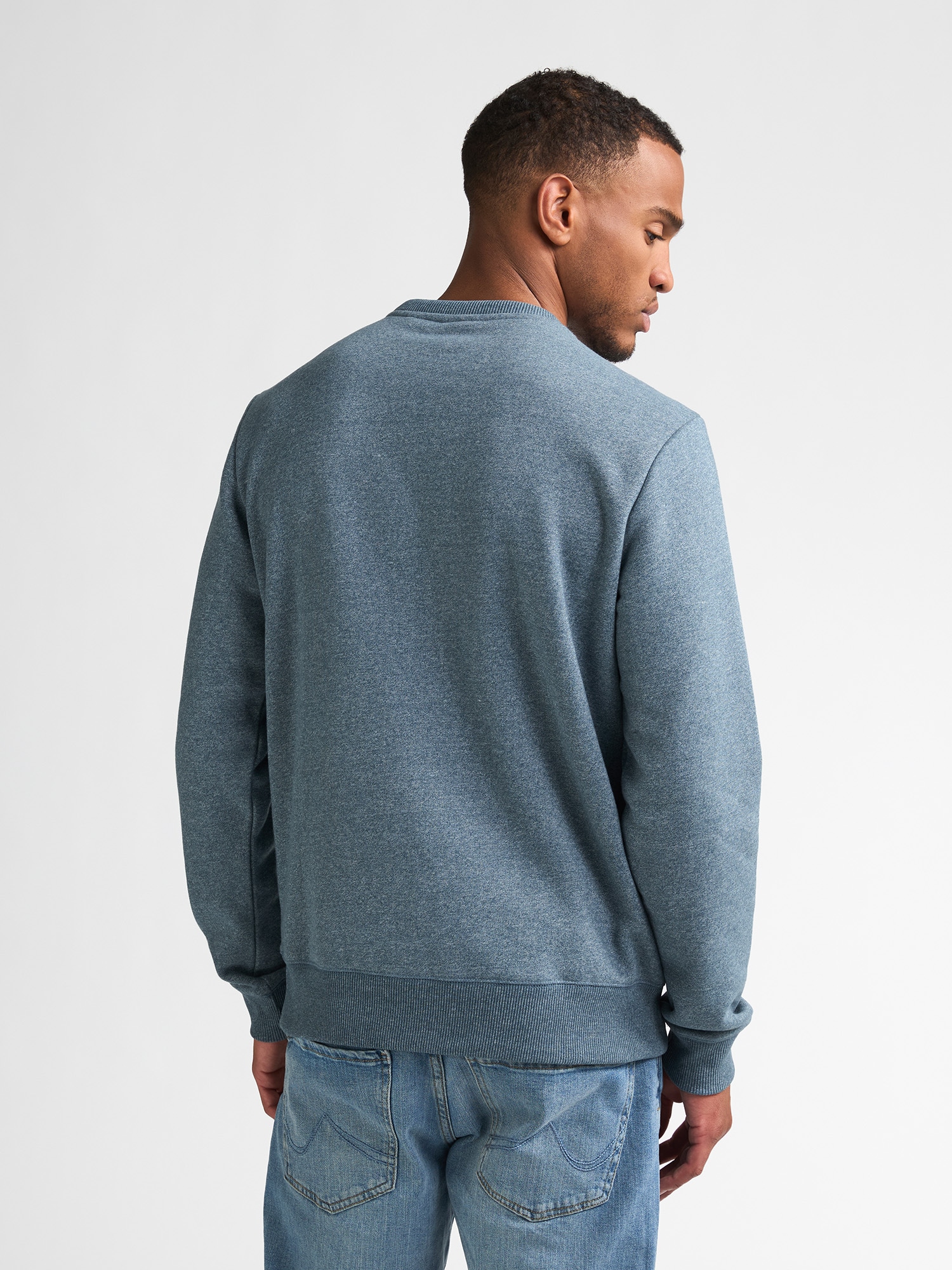 Petrol Industries Sweatshirt , mit Rundhalsausschnitt, kleine Logostickerei
