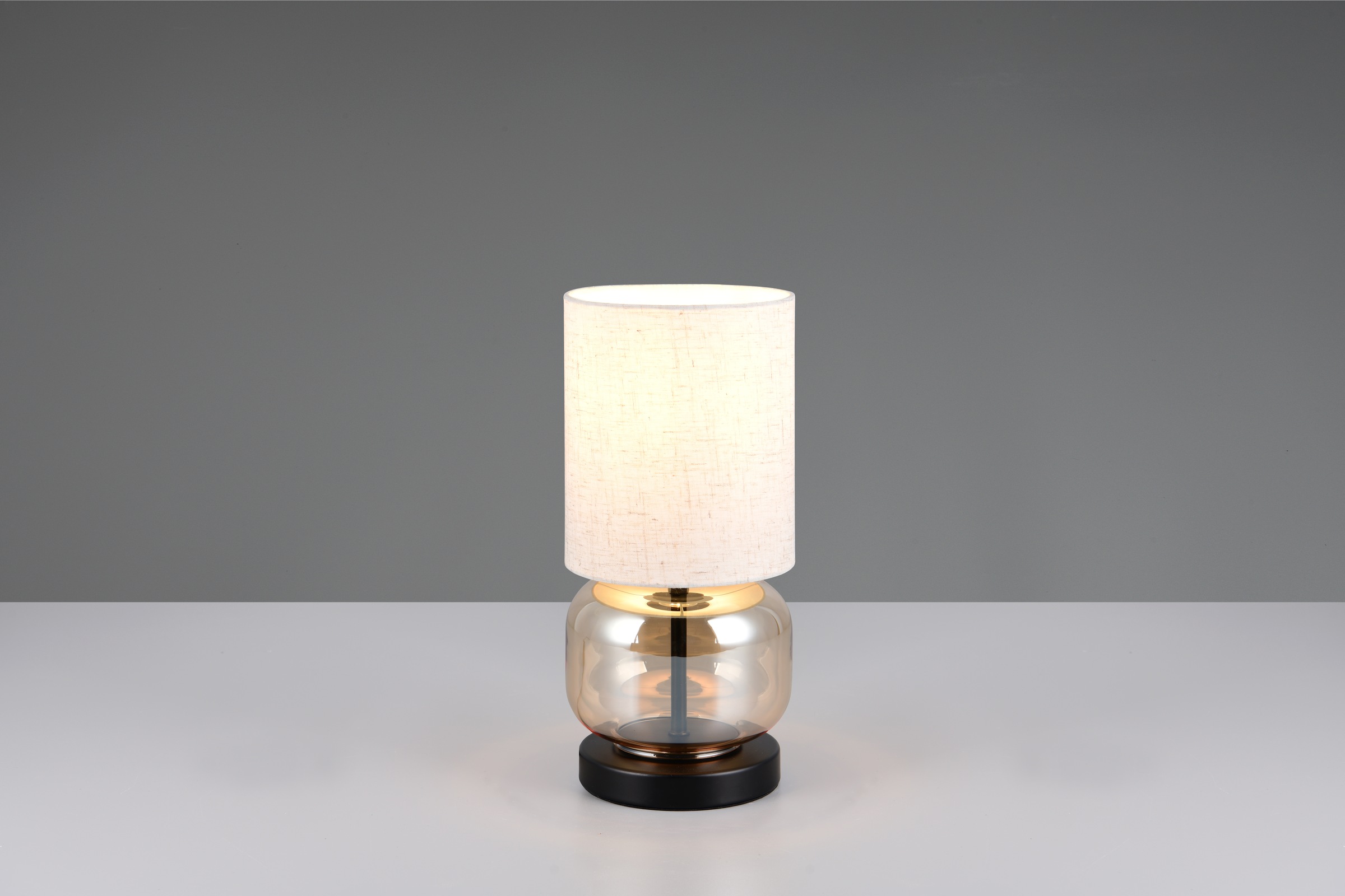 my home Tischlampe »Ulrichstein, Tischlampe mit Glas und Stoffschirm exkl 1x E27 max 40W«, 1 flammig, Leuchtmittel E27 | Leuchtmittel wechselbar, Nachttischlampe Tischleuchte m. Schnurschalter Glas amber Schirm beige