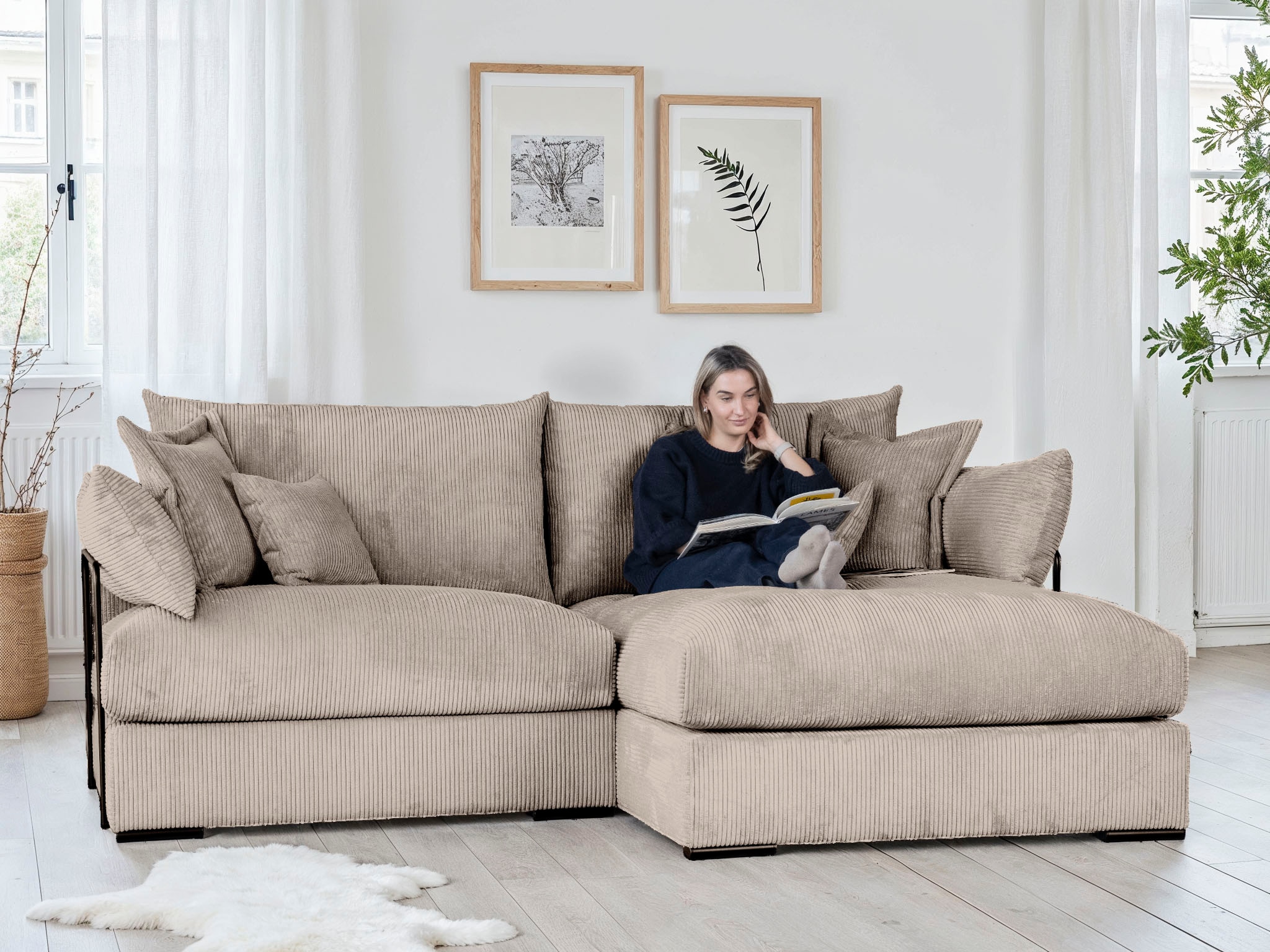 Home affaire "Casa XXL L-Form, B: 247 cm" 4 Zierkissen, Mega-Sofa, in Cord oder Chenille-Struktur, Federkern