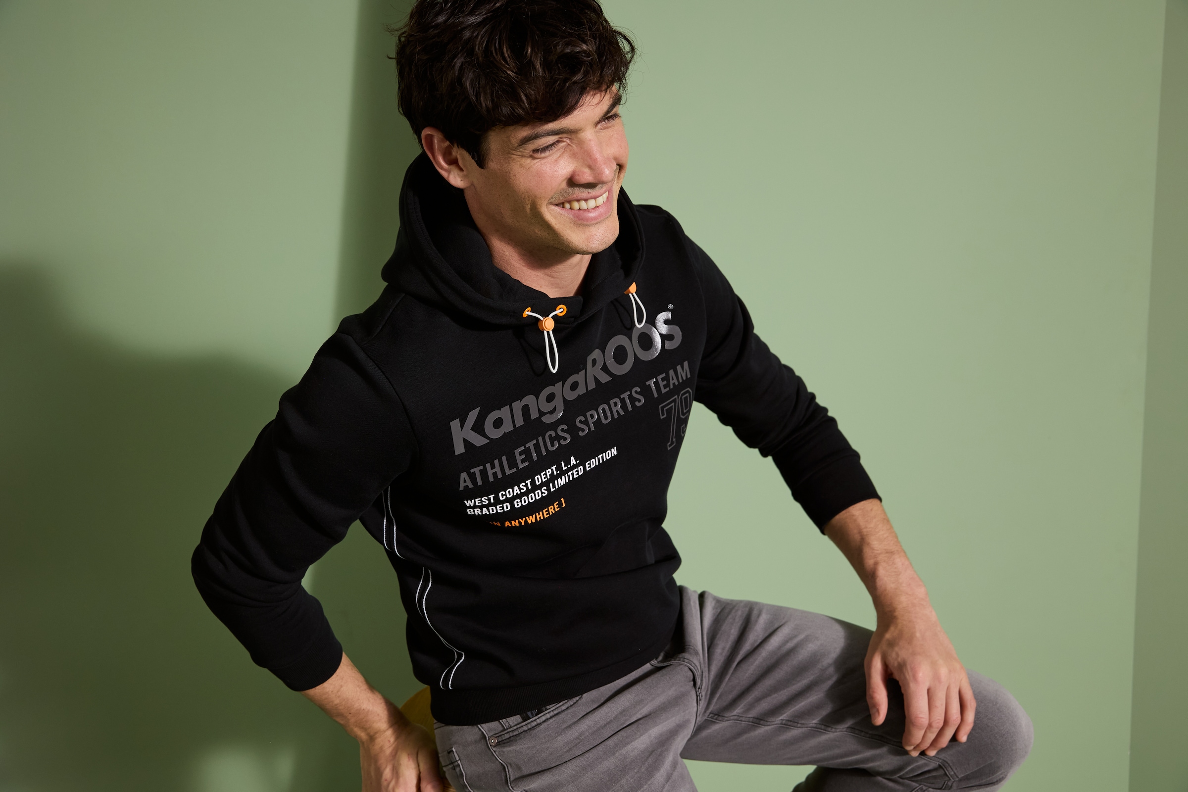 Bruno Banani Straight-Jeans »Hutch« gerade geschnittenes Bein, niedrige Leibhöhe, reguläre Passform