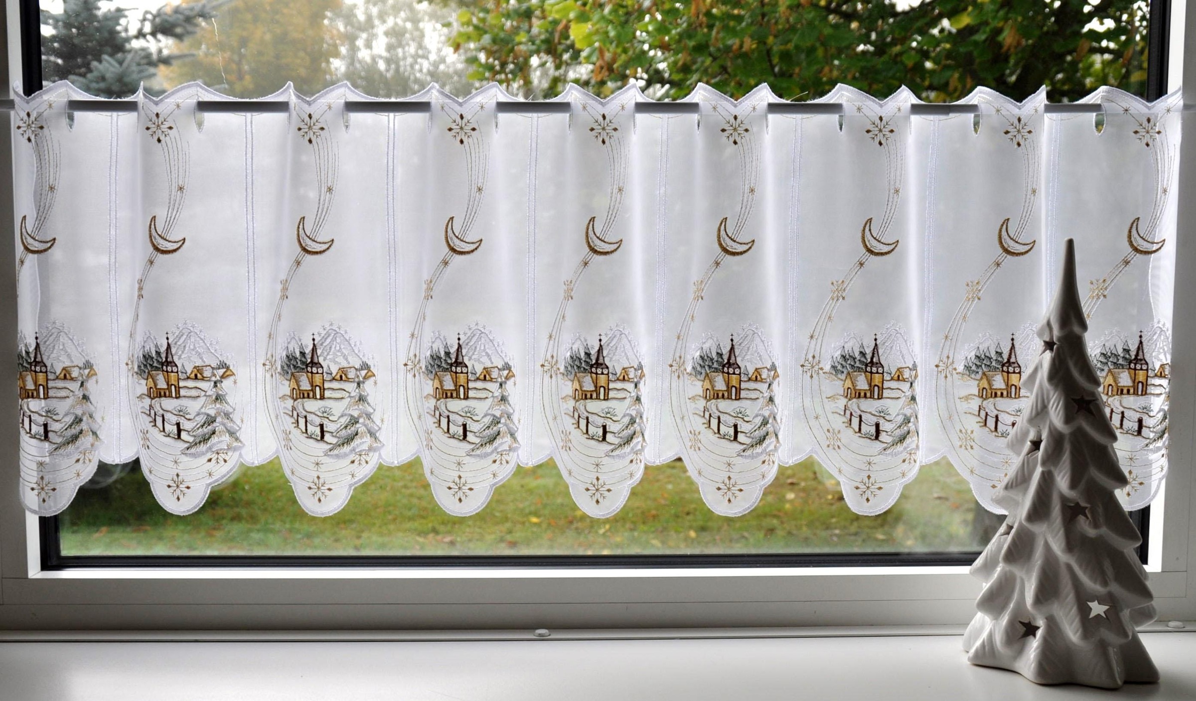 Stickereien Plauen Scheibengardine "Winterlandschaft" Stangendurchzug 1 Stk günstig online kaufen