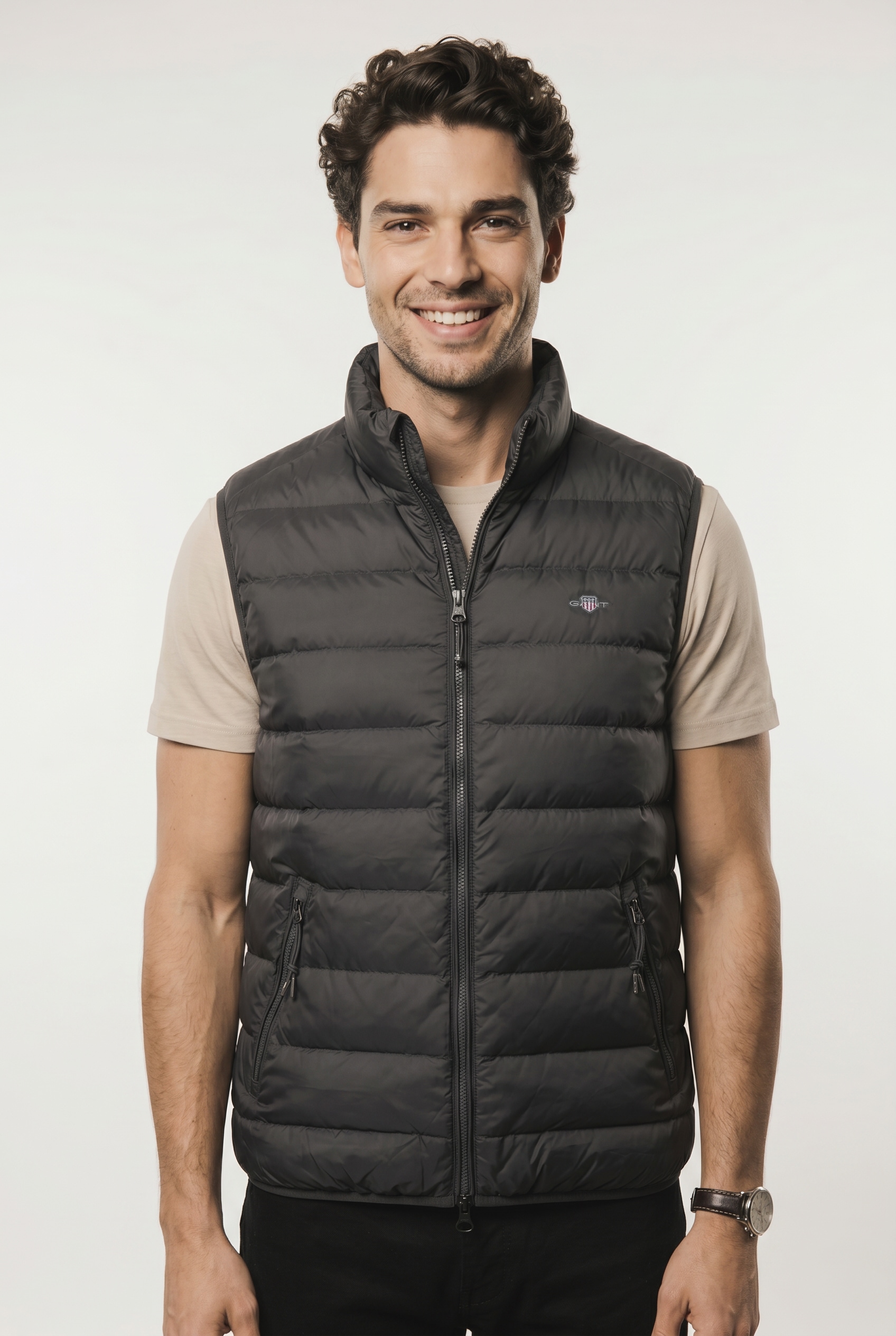 Gant Steppweste "LIGHT DOWN VEST" Regular fit mit Stehkragen