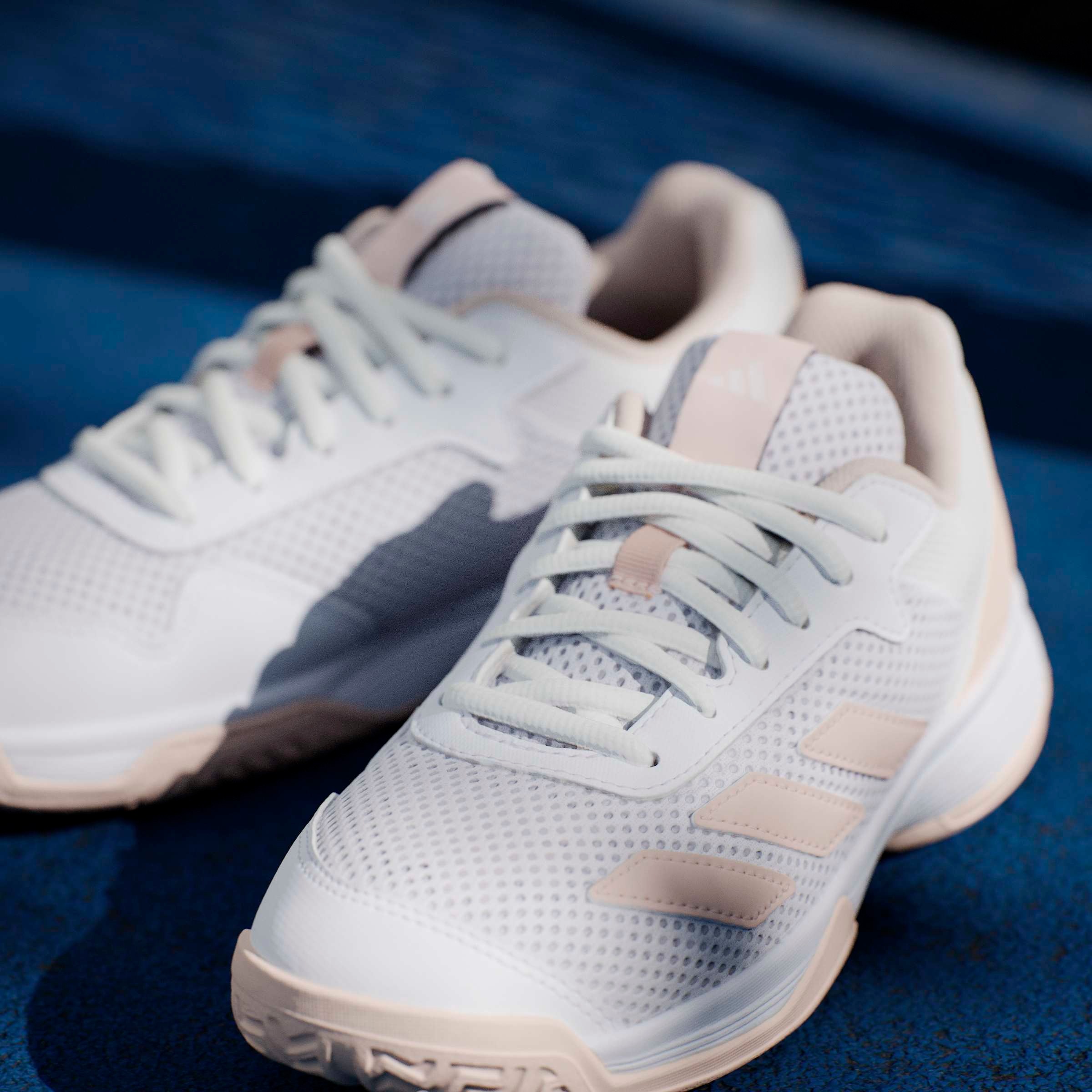 adidas Performance Tennisschuh »COURTFLASH KIDS«  für Hartcourt, All-Court