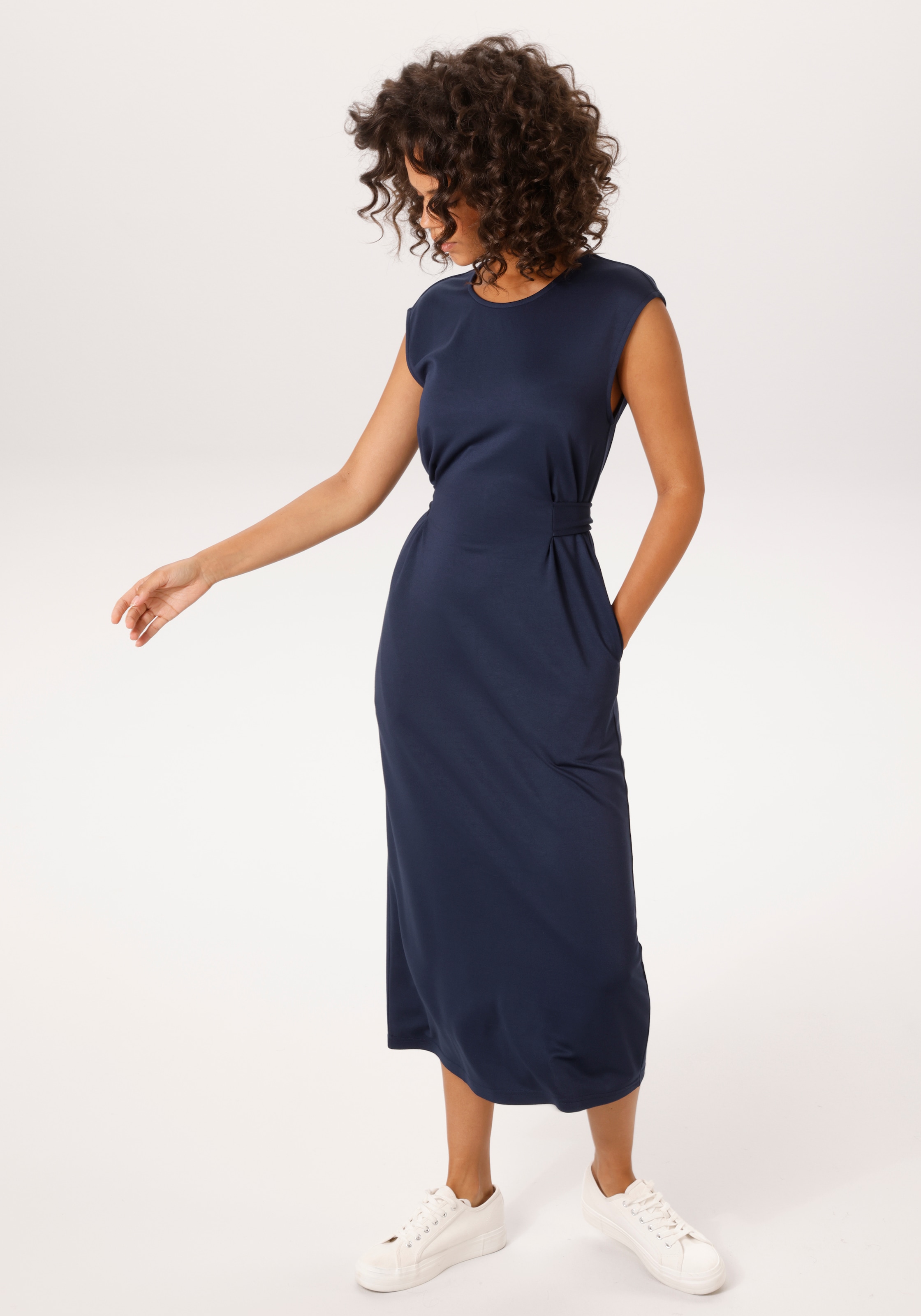 Aniston CASUAL Sommerkleid mit fixiertem Bindegürtel - NEUE KOLLEKTION günstig online kaufen
