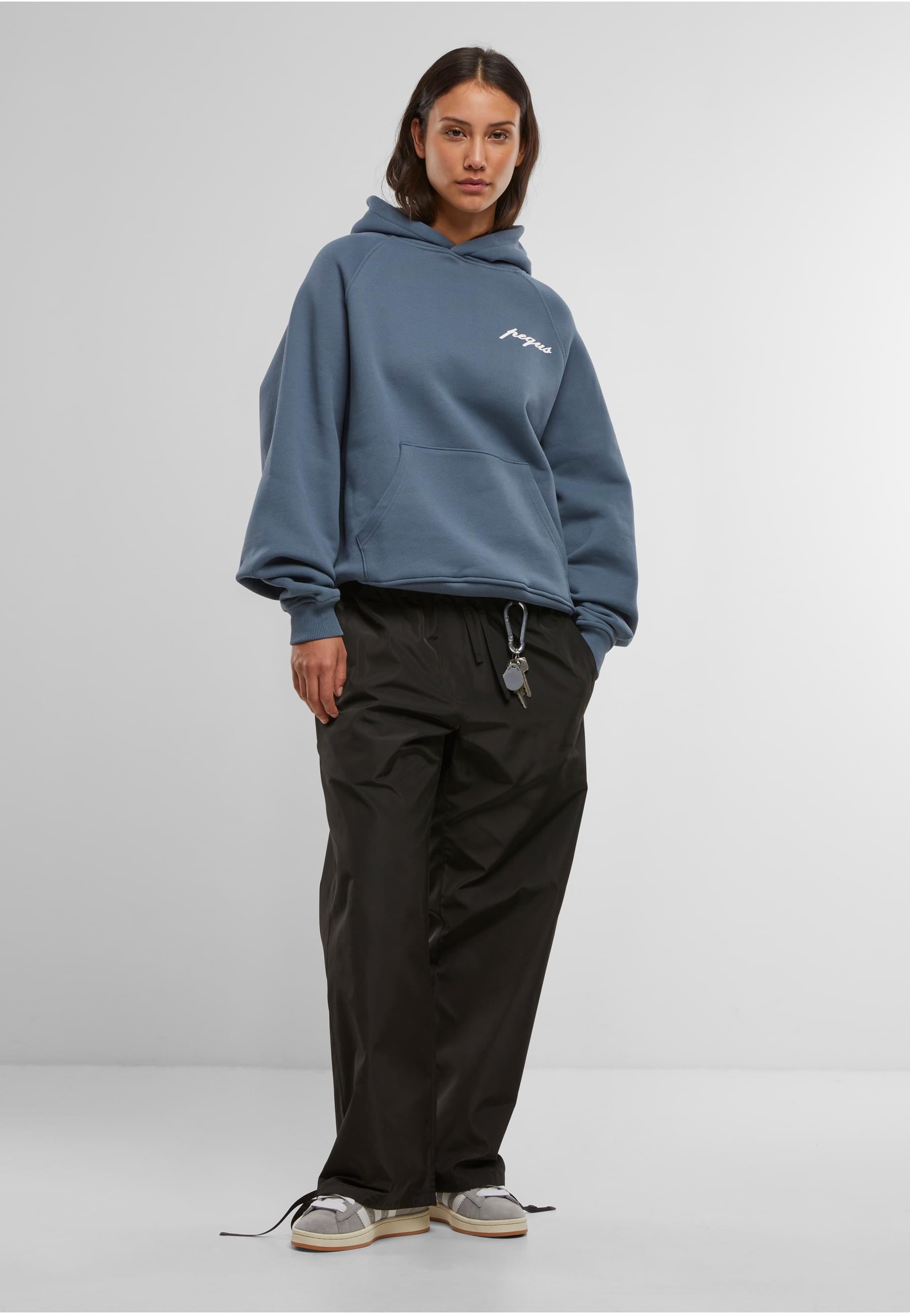 PEQUS Kapuzensweatshirt »PEQUS PEQUS Chest Logo Hoodie«, 1 Stk.
