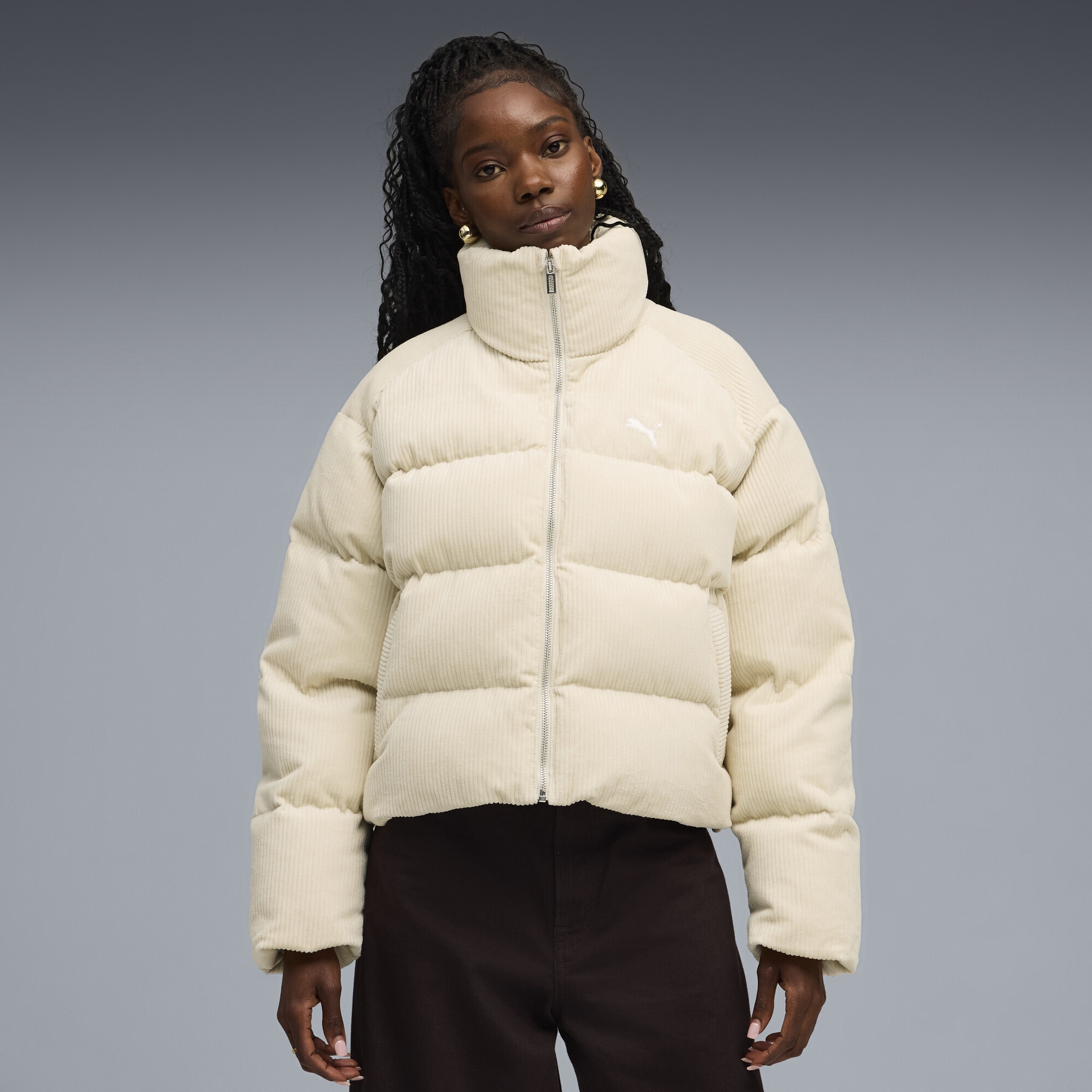 PUMA Winterjacke »Wardrobe Essentials Cord-Pufferjacke Damen«