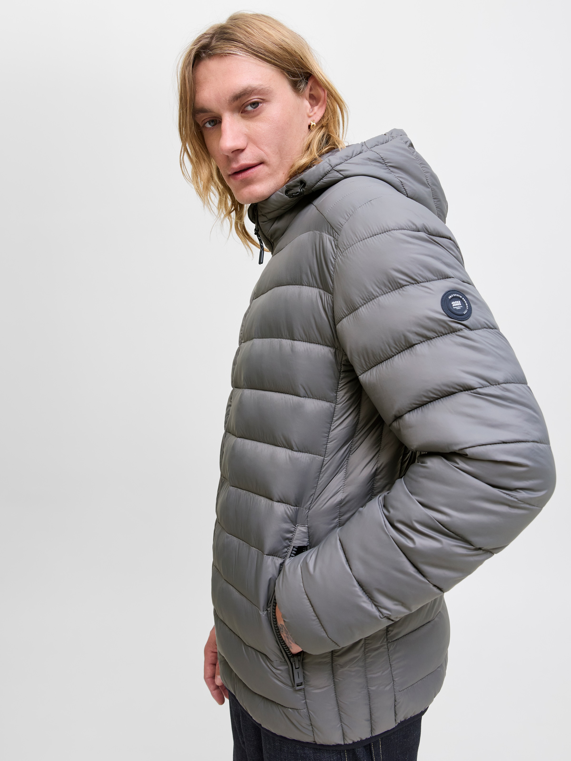 Jack & Jones Steppjacke "JJEBRADLEY LIGHT PUFFER HOOD NOOS" mit Kapuze günstig online kaufen