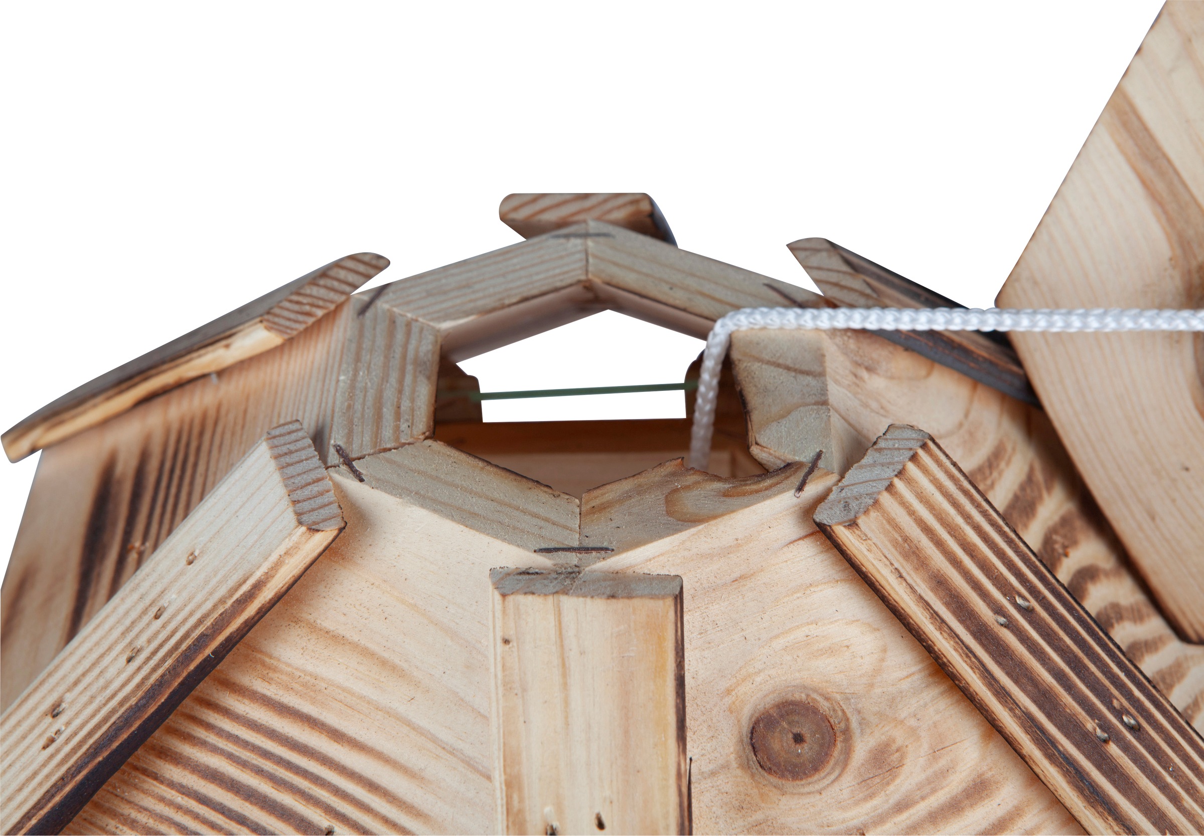 Windhager Vogelhaus »Wilder Kaiser, Vogelfuttersilo aus Echtholz« Futterstation inkl. Aufhängung und Sitzmöglichkeit, Füllvolumen 3l