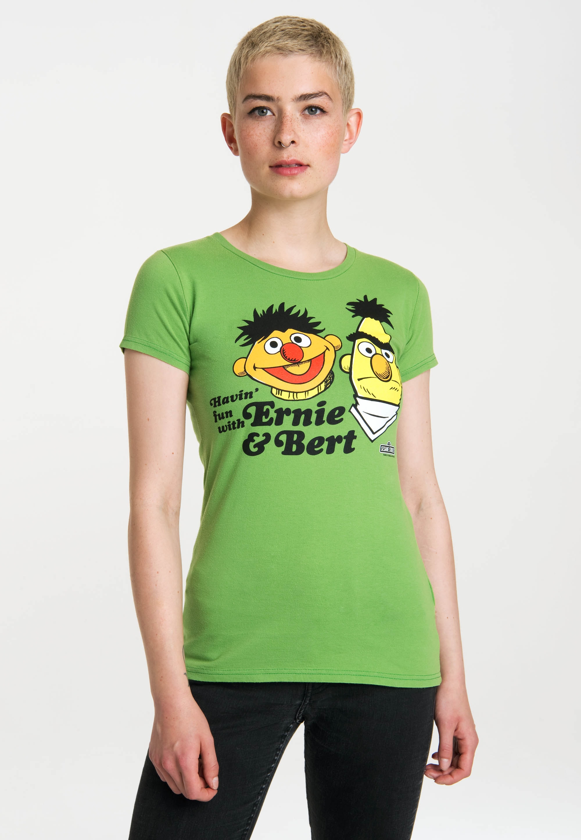 LOGOSHIRT "Sesamstraße – Ernie & Bert" mit lizenziertem Print