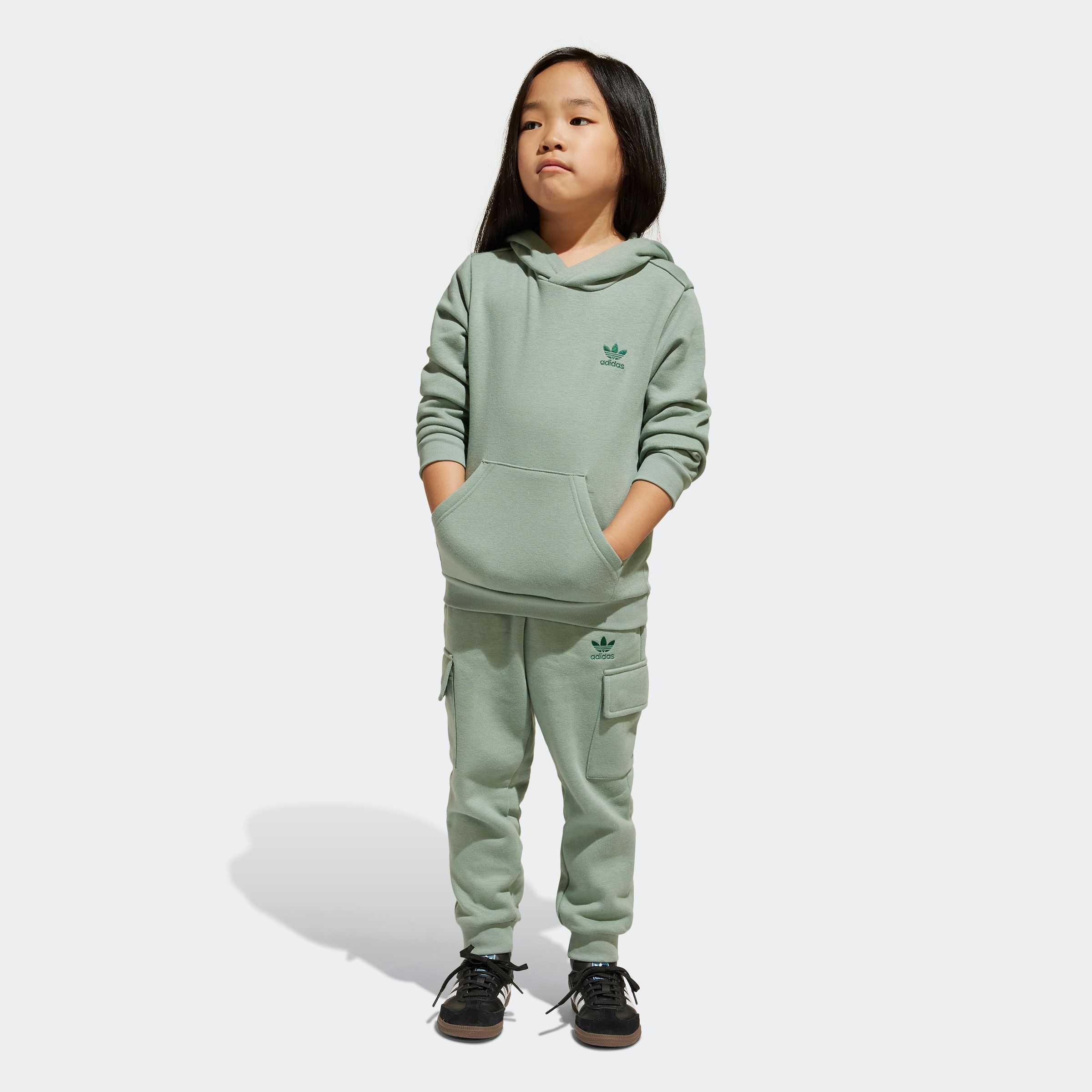 adidas Originals Trainingsanzug »HOODIE FZ CARGO«, (2 tlg.)