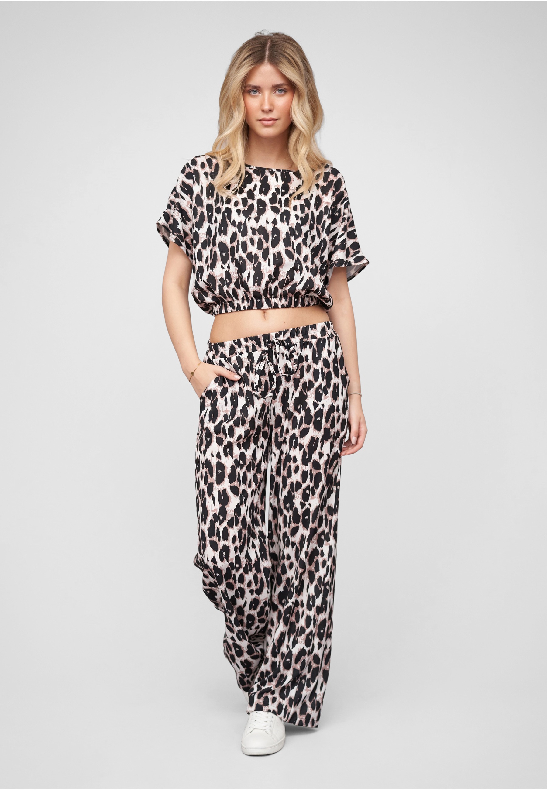 CLOUD 5IVE Stoffhose »CLOUD 5IVE Set Batwing Top and Wide Pants«