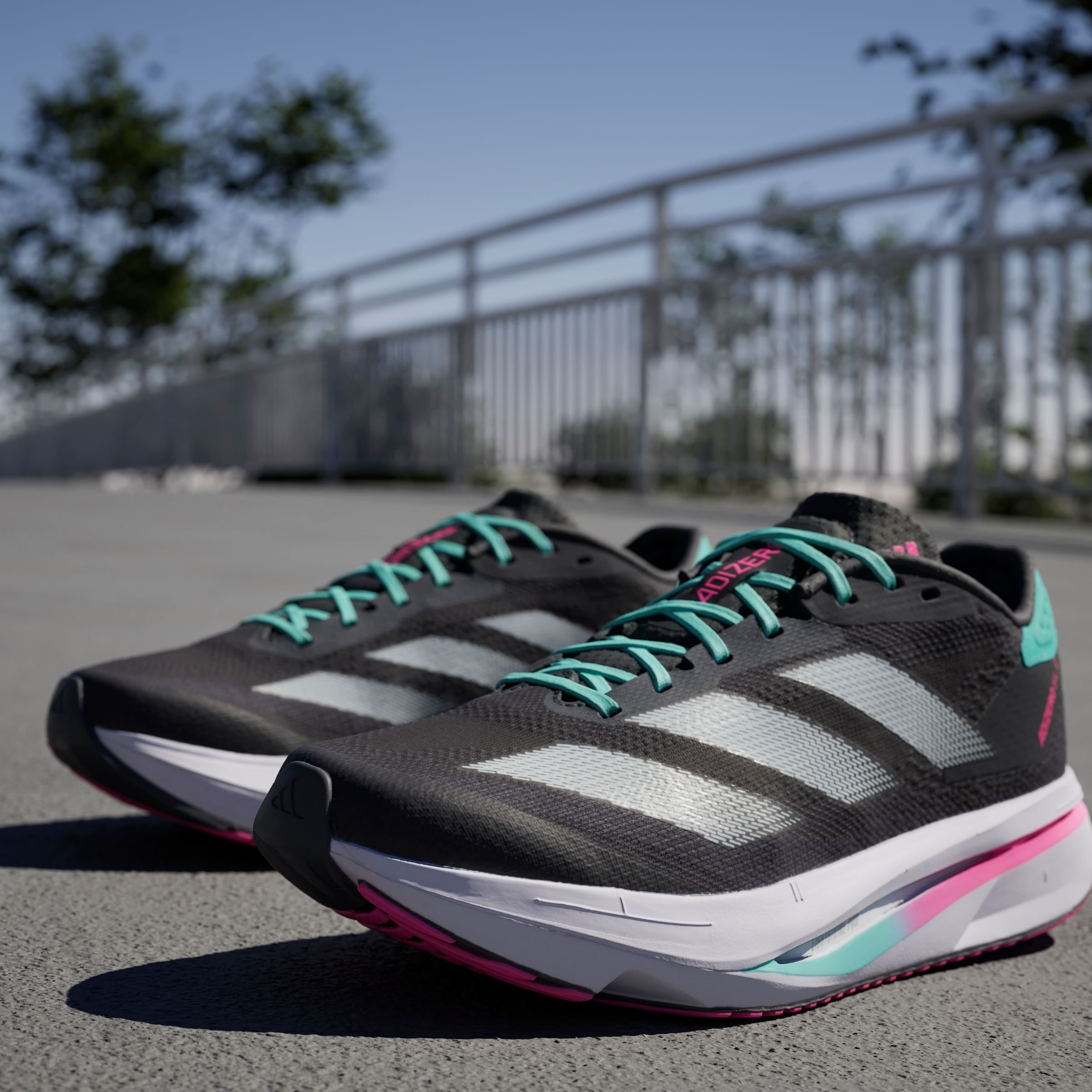 adidas Performance Laufschuh »ADIZERO SL2«
