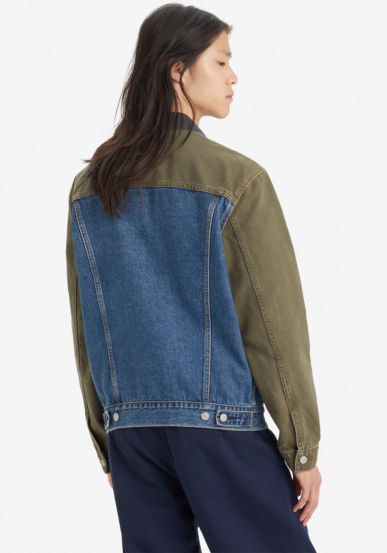 Levis Jeansjacke "VINTAGE FIT TRUCKER JKT", mit Brusttaschen günstig online kaufen