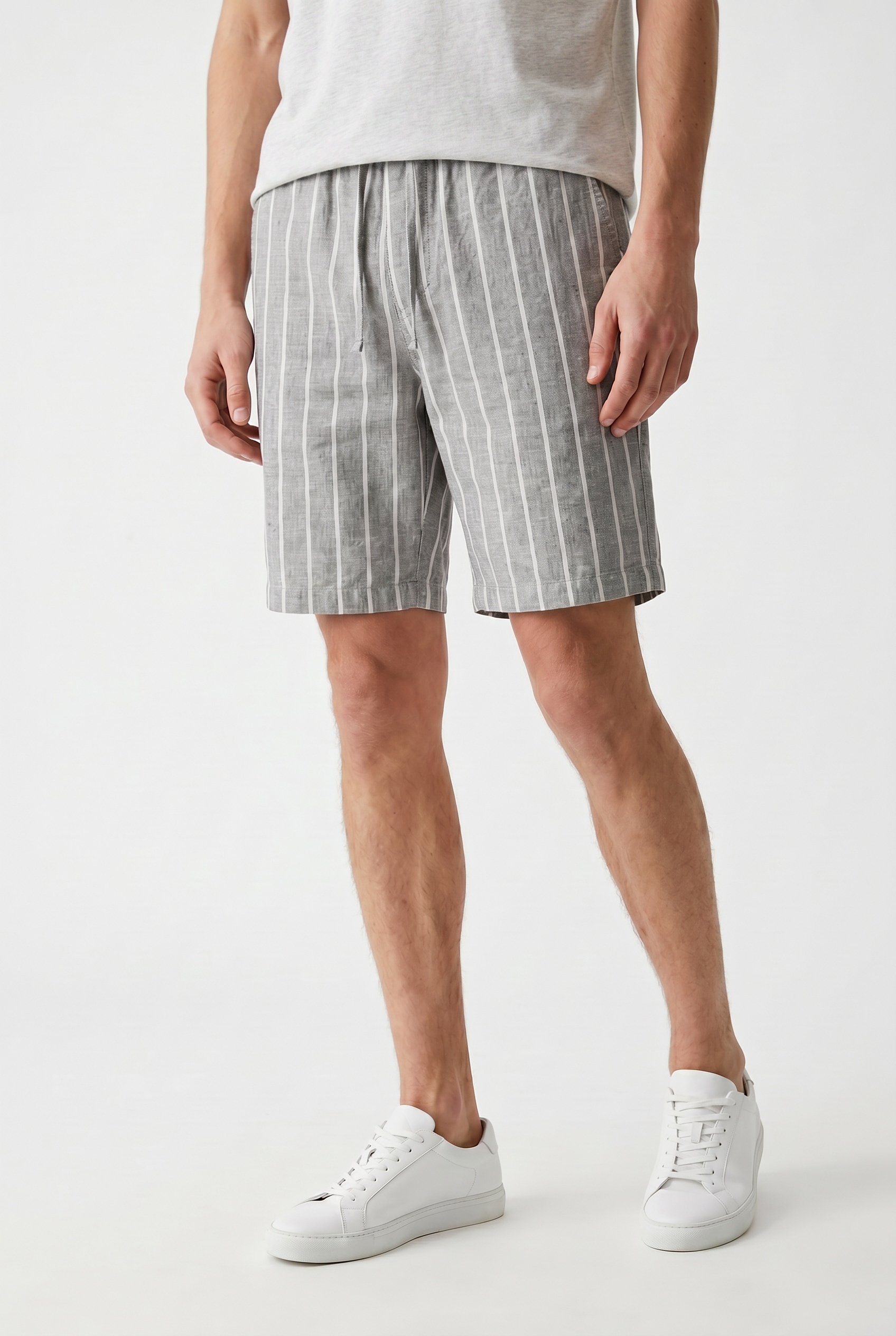 Jack & Jones Bermudas "JPSTJAIDEN SUMMER LINEN BLEND STRIPE REG" mit elastischem Bund