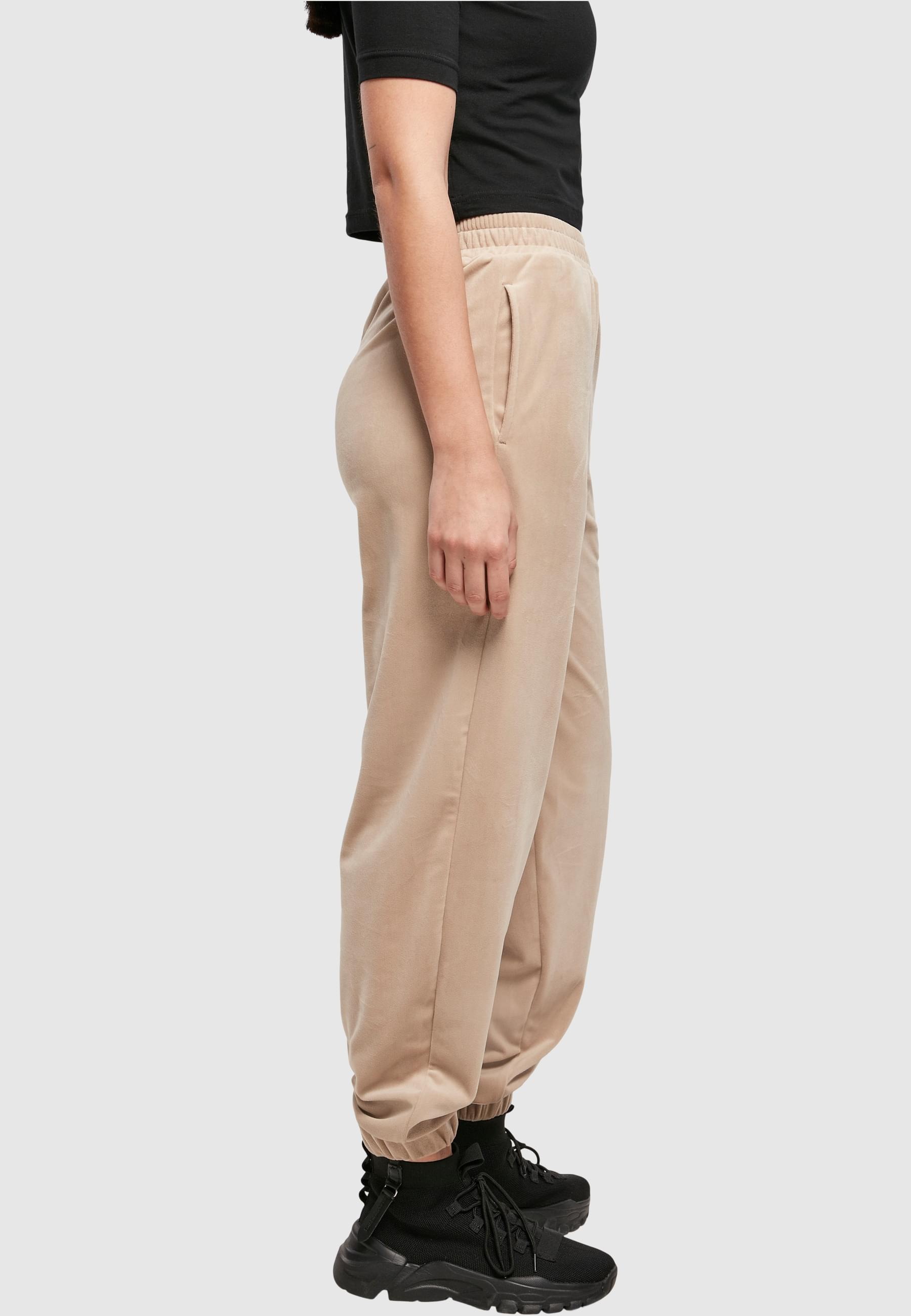 URBAN CLASSICS Jogginghose »Urban Classics Damen Ladies High Waist Ballon Velvet Sweat Pants«, (1 tlg.)