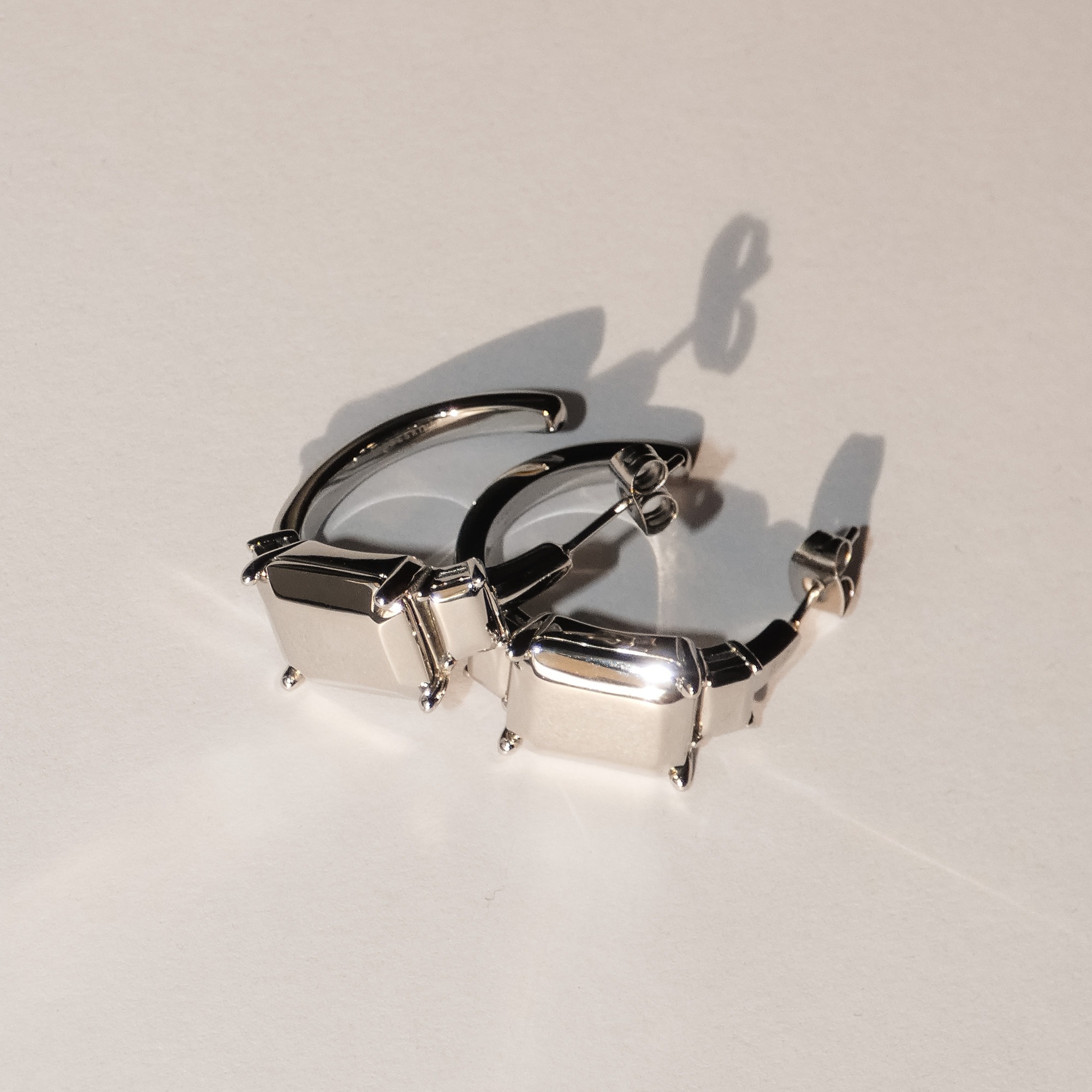 Liebeskind Berlin Paar Creolen »Steel Diamond«