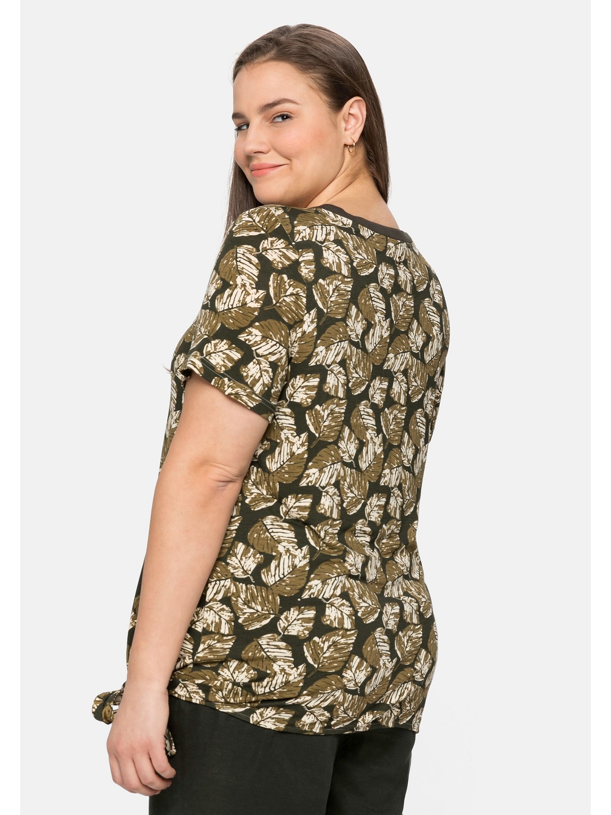 Sheego T-Shirt »Große Größen«, BAUR mit Blätterprint Knoten kaufen | am und für Saum