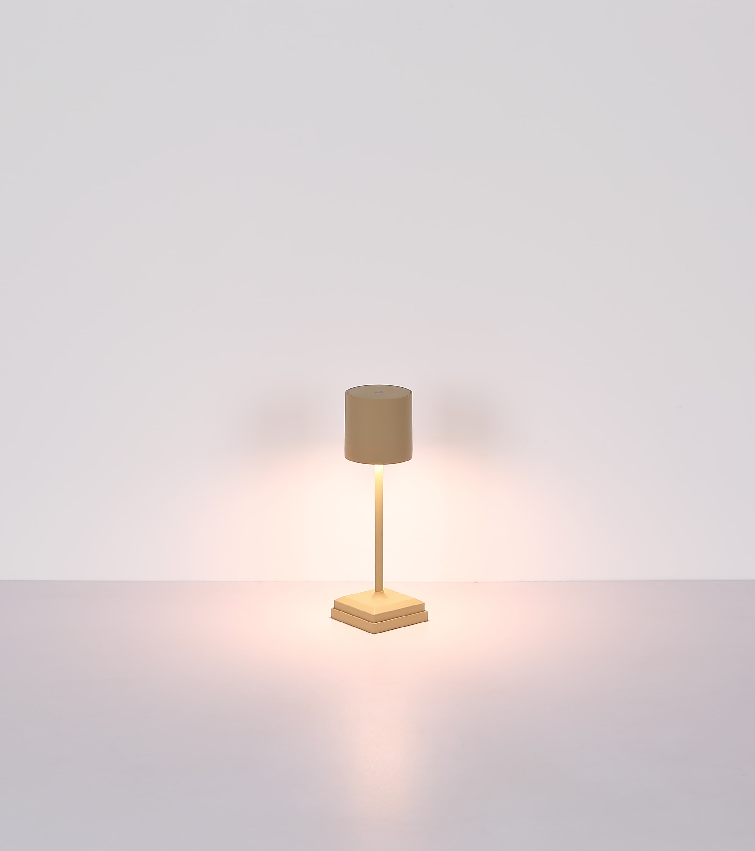 GLOBO LIGHTING Tischleuchte »DIXON« LED-Modul 1 Stk. Extra-Warmweiß Tischlampe Nachttischlampe Deko-Tischleuchte Schlafzimmer