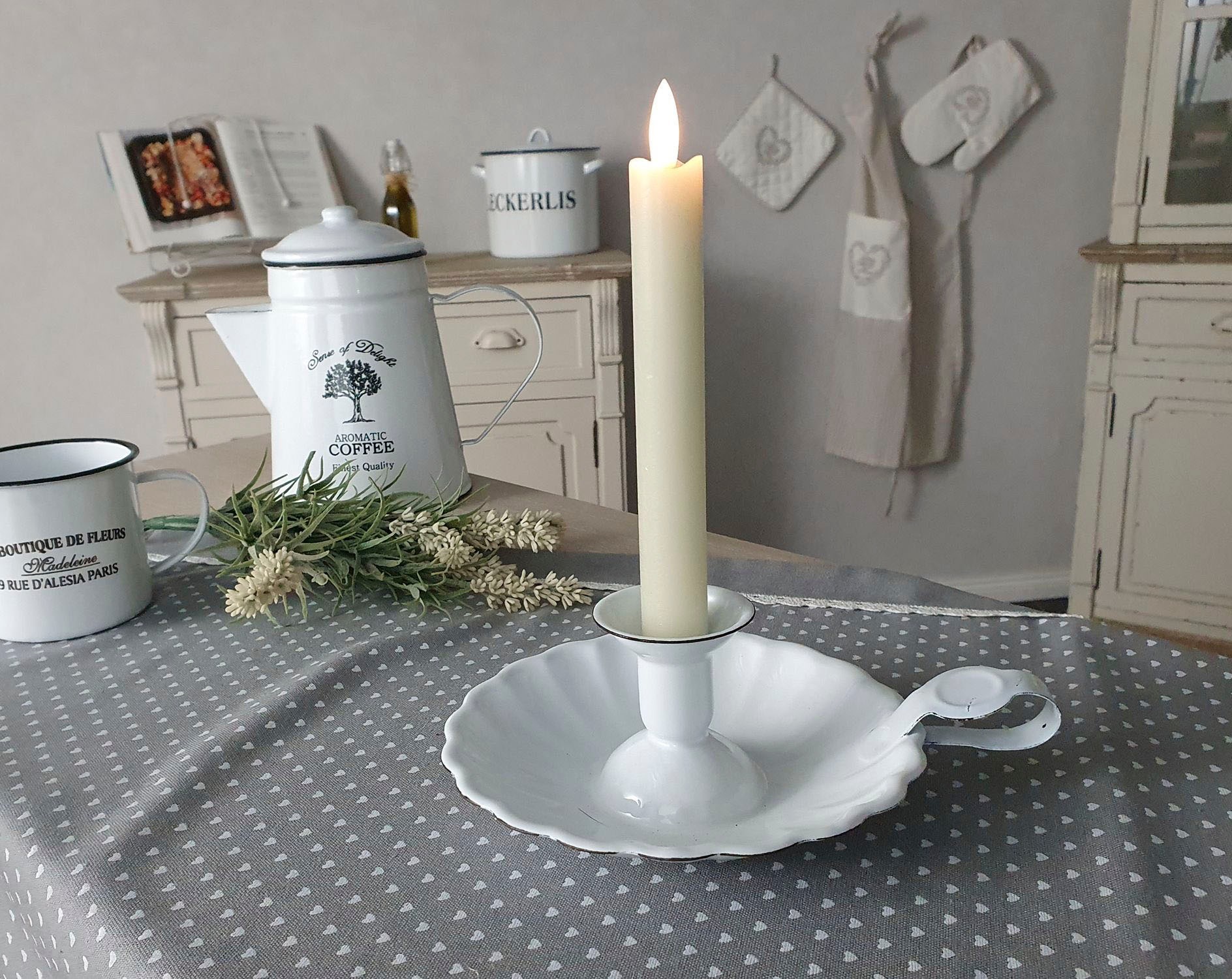 Thumbnail - Ambiente Haus Kerzenständer "Kerzenständer aus Emaille in Antikweiß"