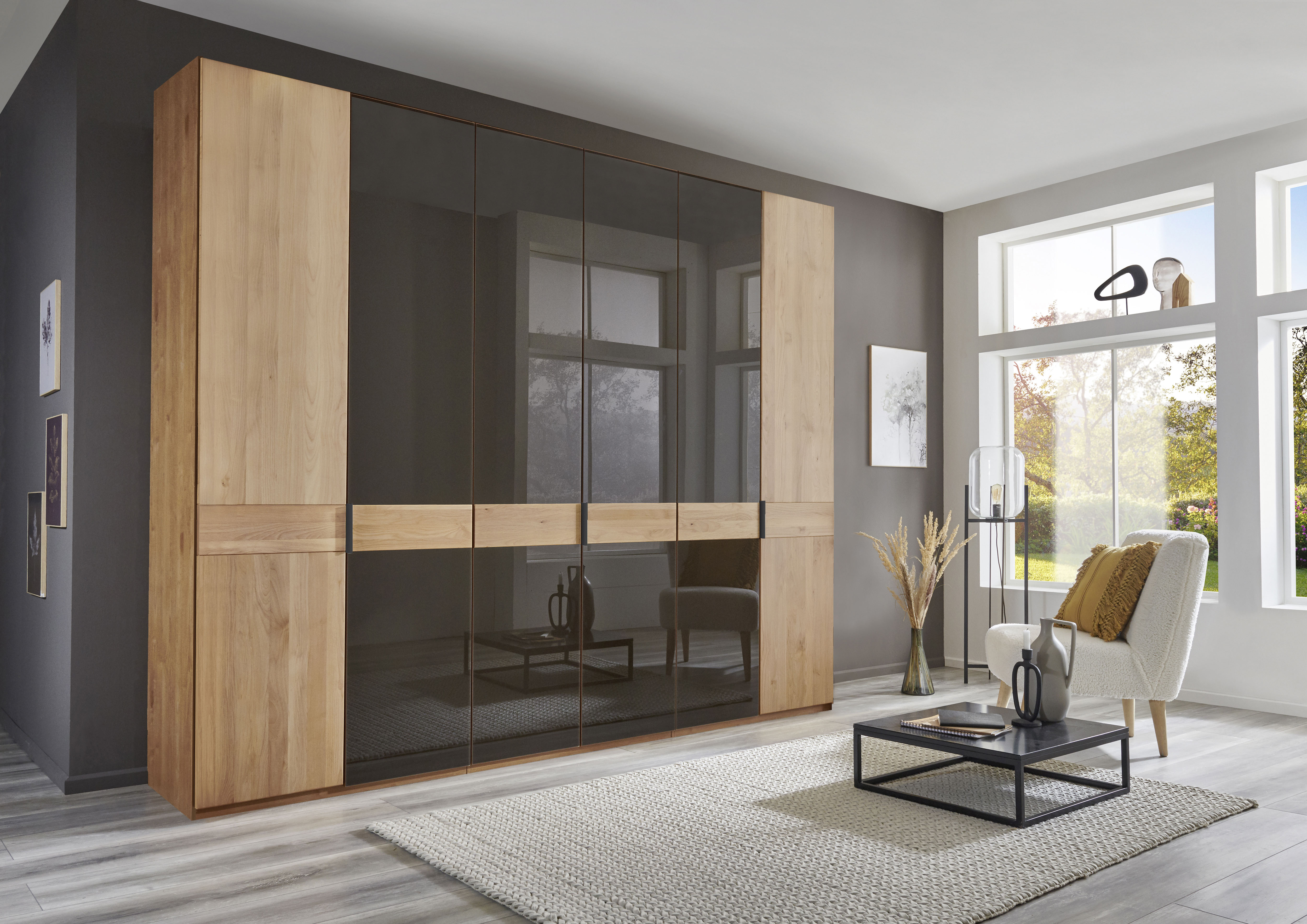 WIEMANN Kleiderschrank "Cardiff, Massivholztüren in Kombination mit Glas- oder Spiegeltüren" 4 Breiten, 2 Höhen 216/236cm auswählbar, hochwertiges Design in langlebiger Qualität, viel Stauraum
