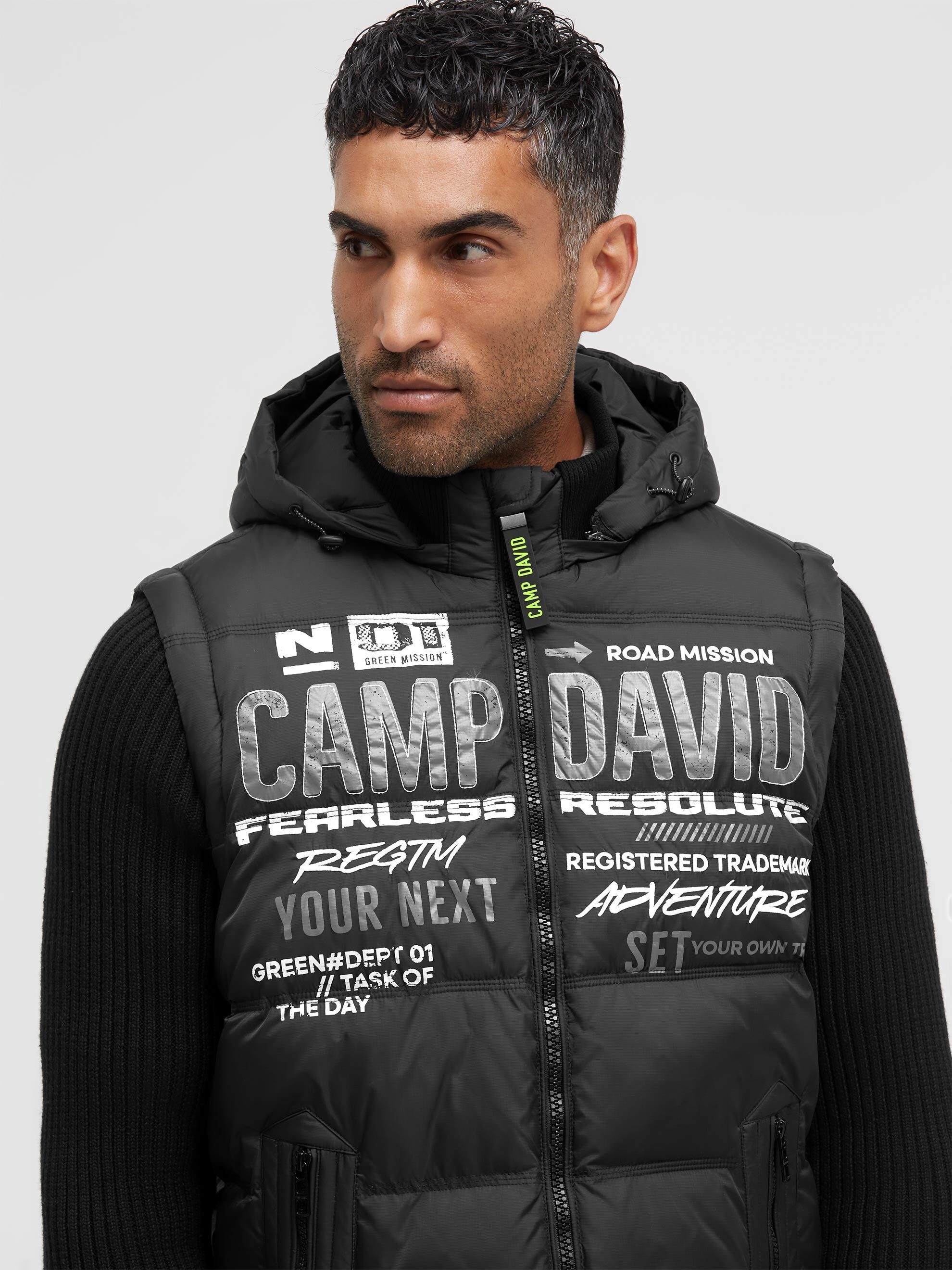 CAMP DAVID Winterjacke mit Kapuze mit abnehmbaren Ärmeln
