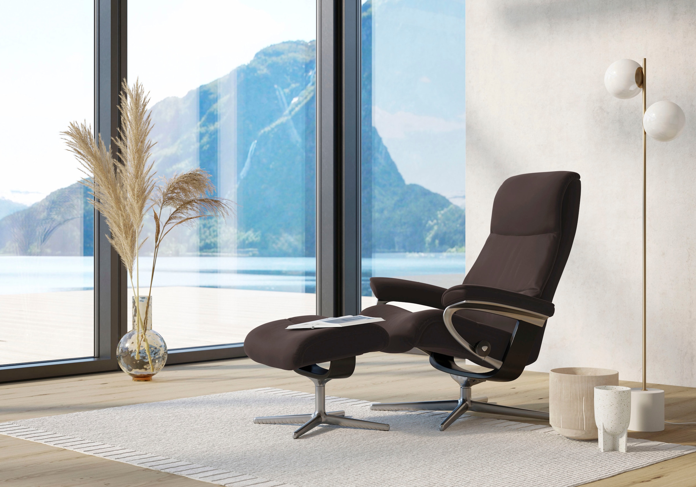 Stressless® Relaxsessel »View«, (Set, Relaxsessel mit Hocker), mit Hocker, mit Cross Base, Größe S, M & L, Holzakzent Schwarz