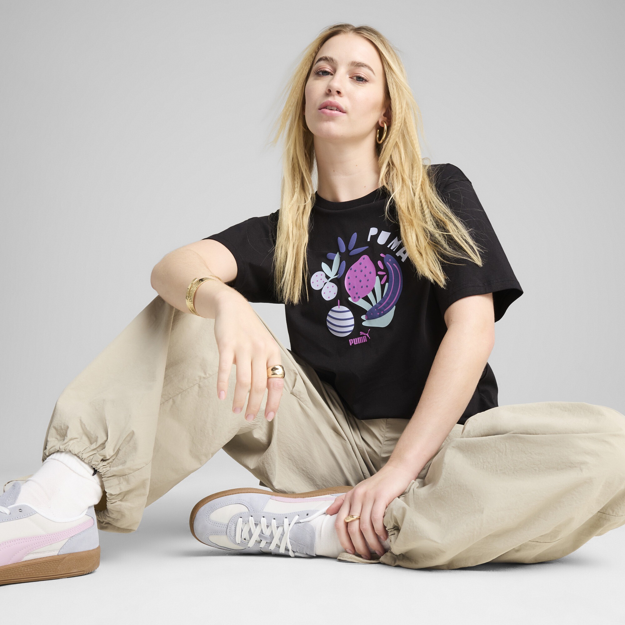 PUMA T-Shirt »GRAPHICS Relaxed Fruity T-Shirt Damen«