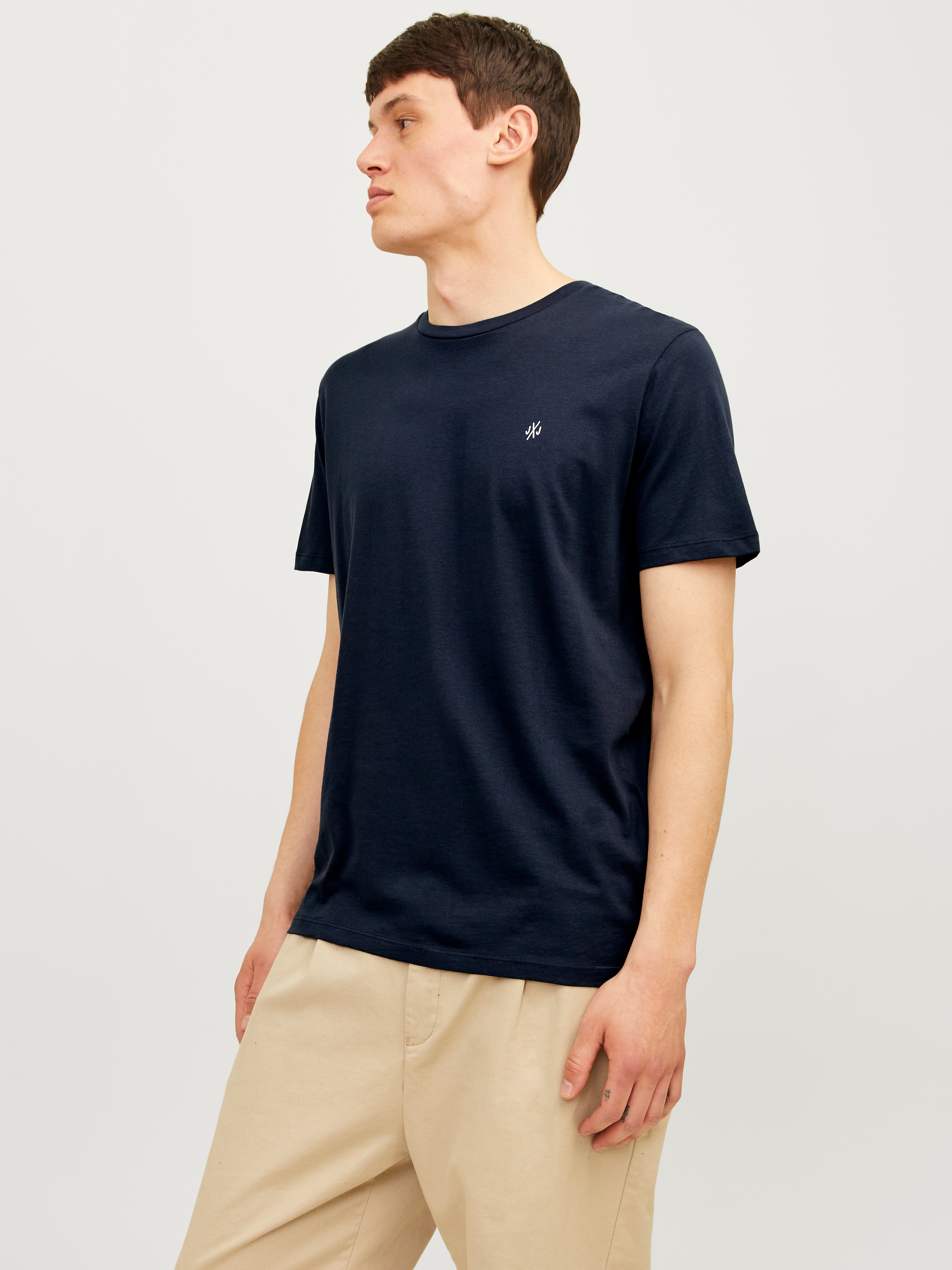 Jack & Jones Rundhalsshirt »JORJXJ im 5er Pack mit Rundhals und angenehmem Tragegefühl« Packung, 5 Stk. unifarben, modisch, regular fit, Baumwolle, Rundhals