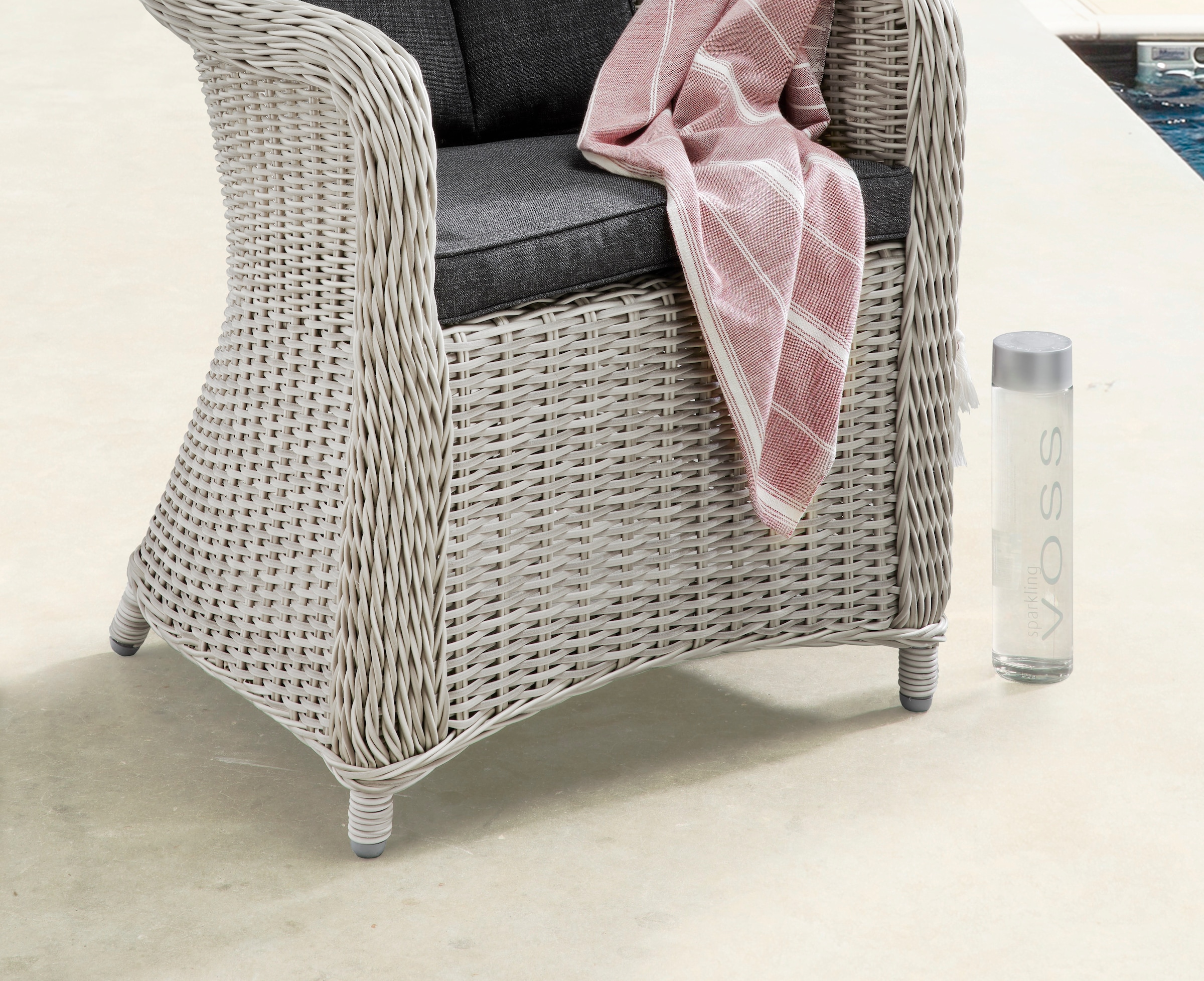 Destiny Garten-Essgruppe »MALAGA LUNA«, (Set, 14 tlg., 4x Sessel, 1x Tisch Ø150cm, 1x Drehteller, inkl. Auflagen), Aluminium, Polyrattan