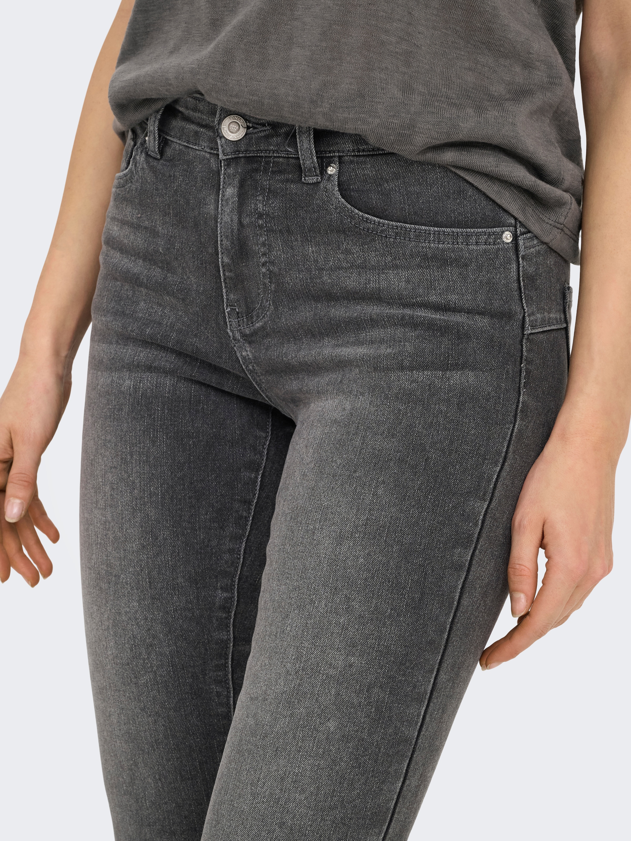 ONLY Skinny-fit-Jeans »ONLRINA MID WAIST PUSH UP SK BOX DNM«