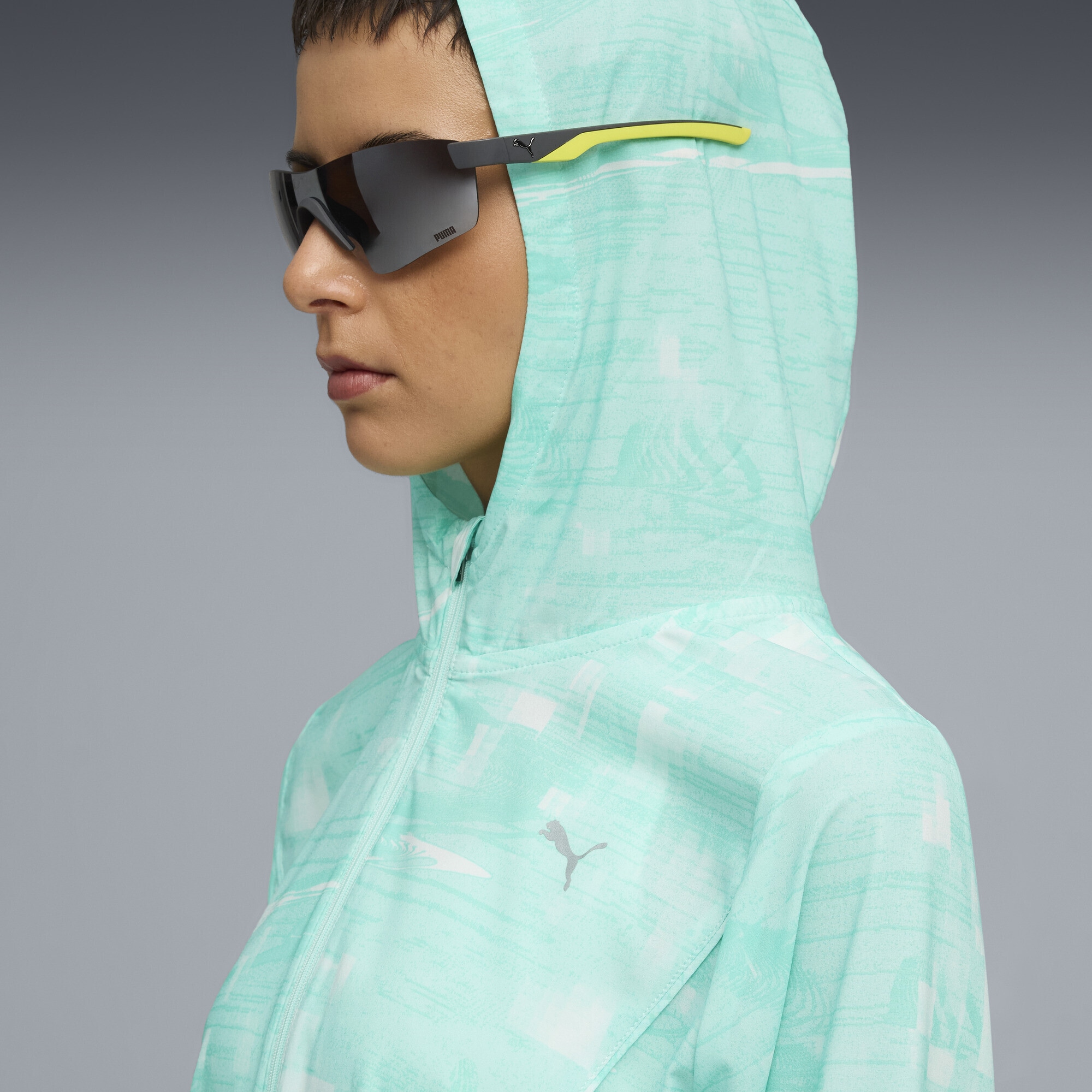 PUMA Laufjacke »RUN VELOCITY Gewebte Jacke Damen«