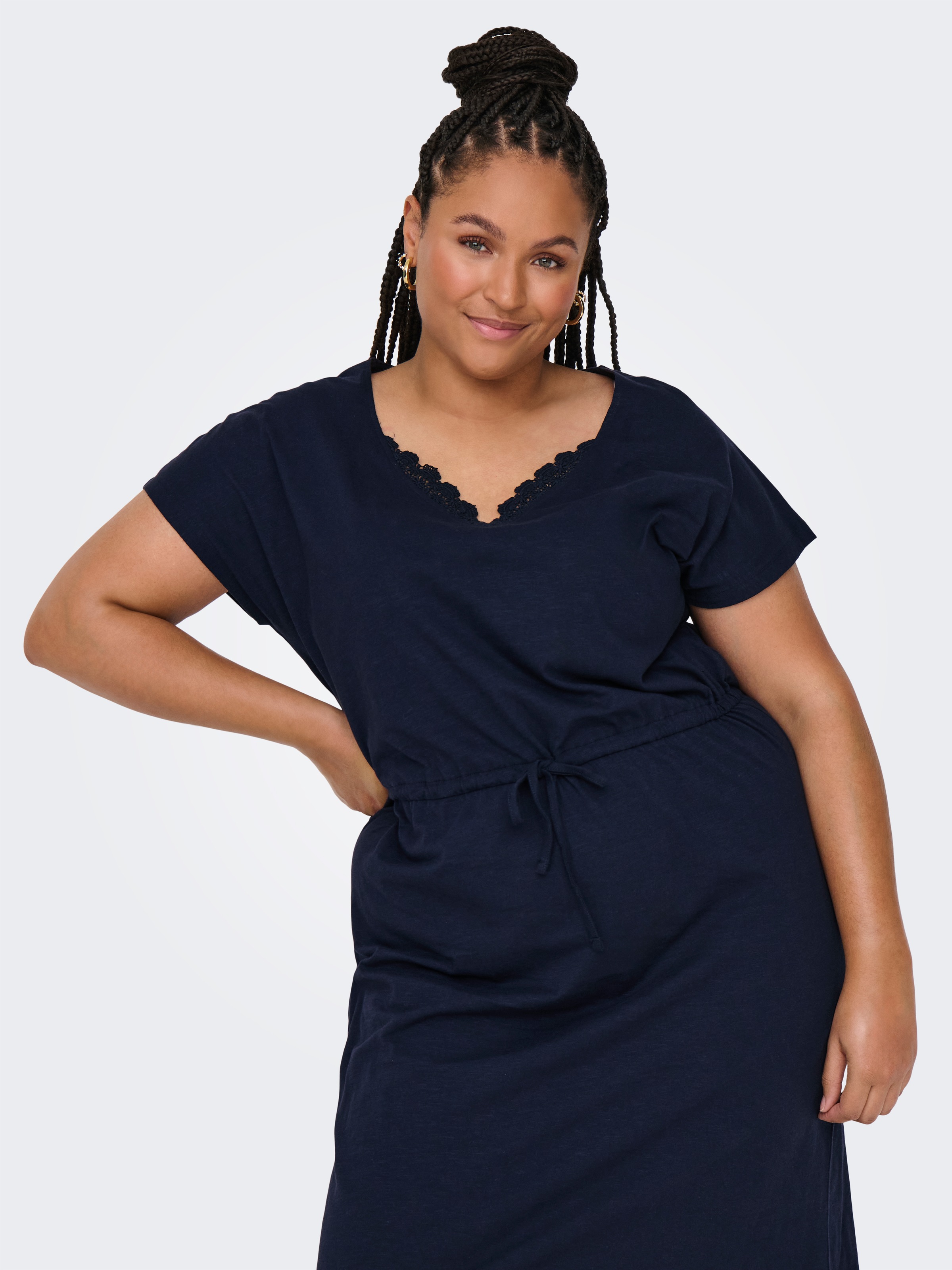 ONLY CARMAKOMA Jerseykleid "CARLILA S/L V-NECK KNEE DRESS JRS BS" günstig online kaufen