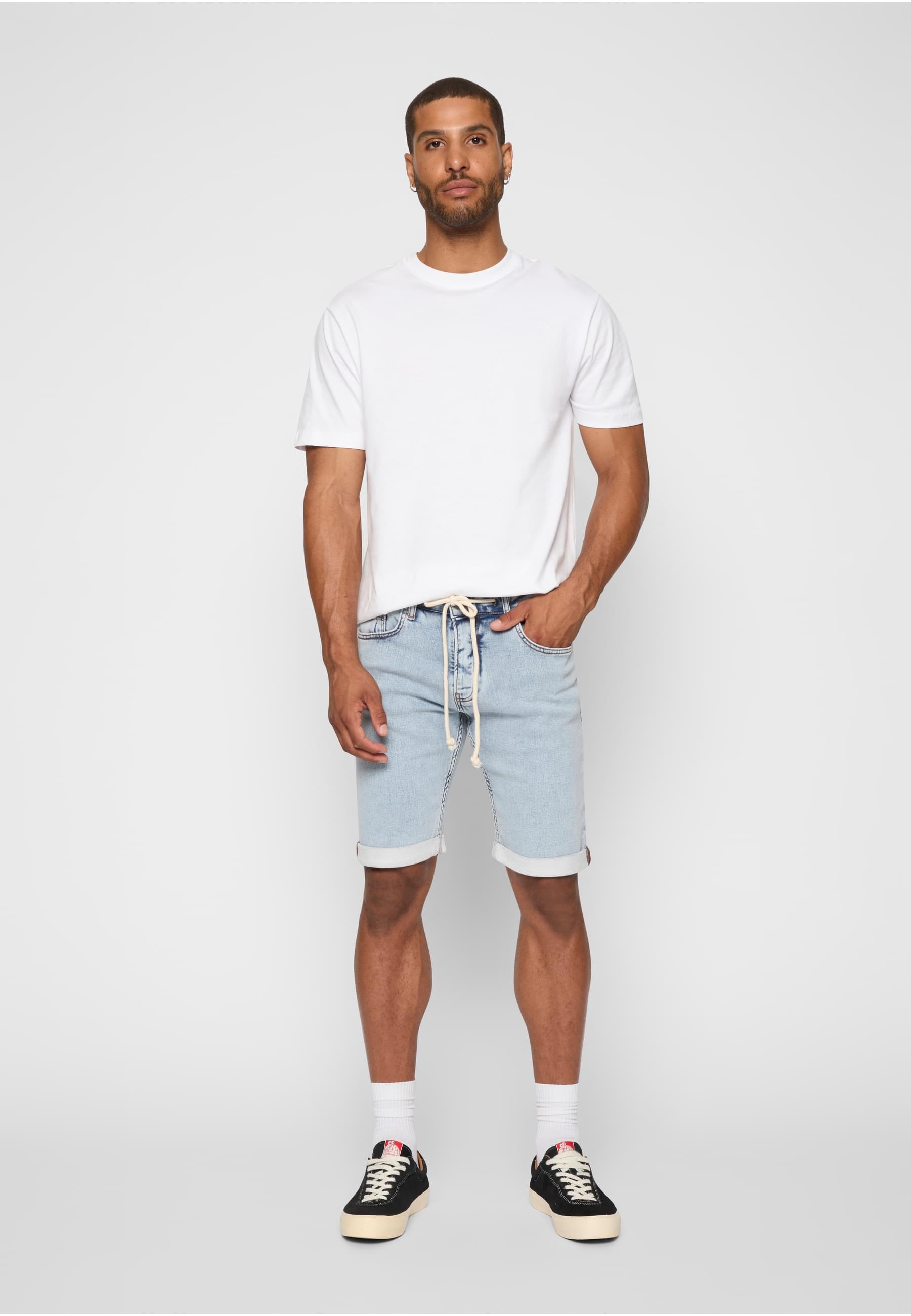2Y Studios Stoffhose »2Y Studios Herren 2Y Basic Slim Fit Denim Shorts«, (1 tlg.)