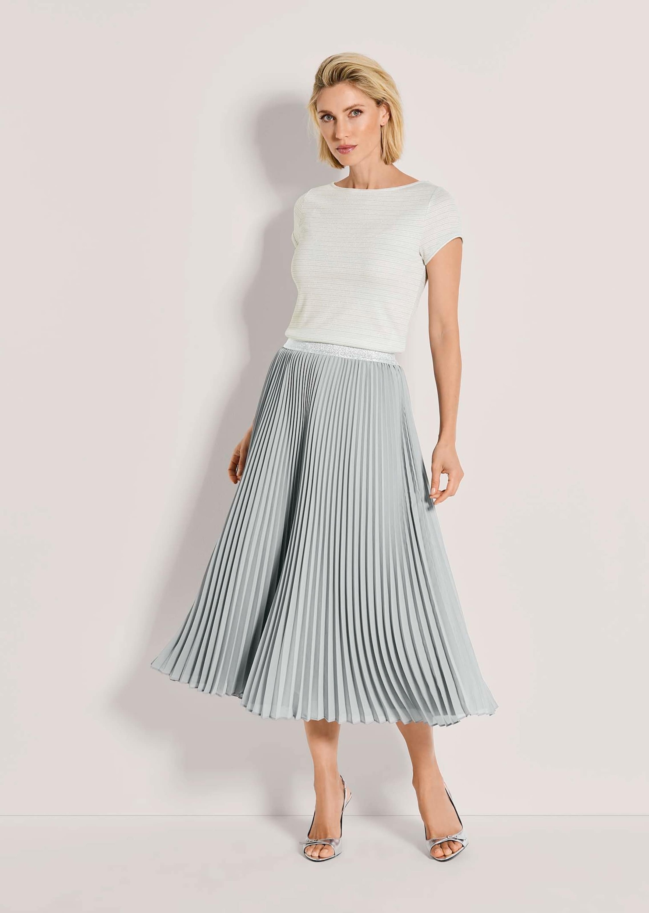 MADELEINE Kurzarmshirt »Blusenshirt Elegantes Shirt mit Glanzgarn, Kurzarm« Feines Glanzgarn