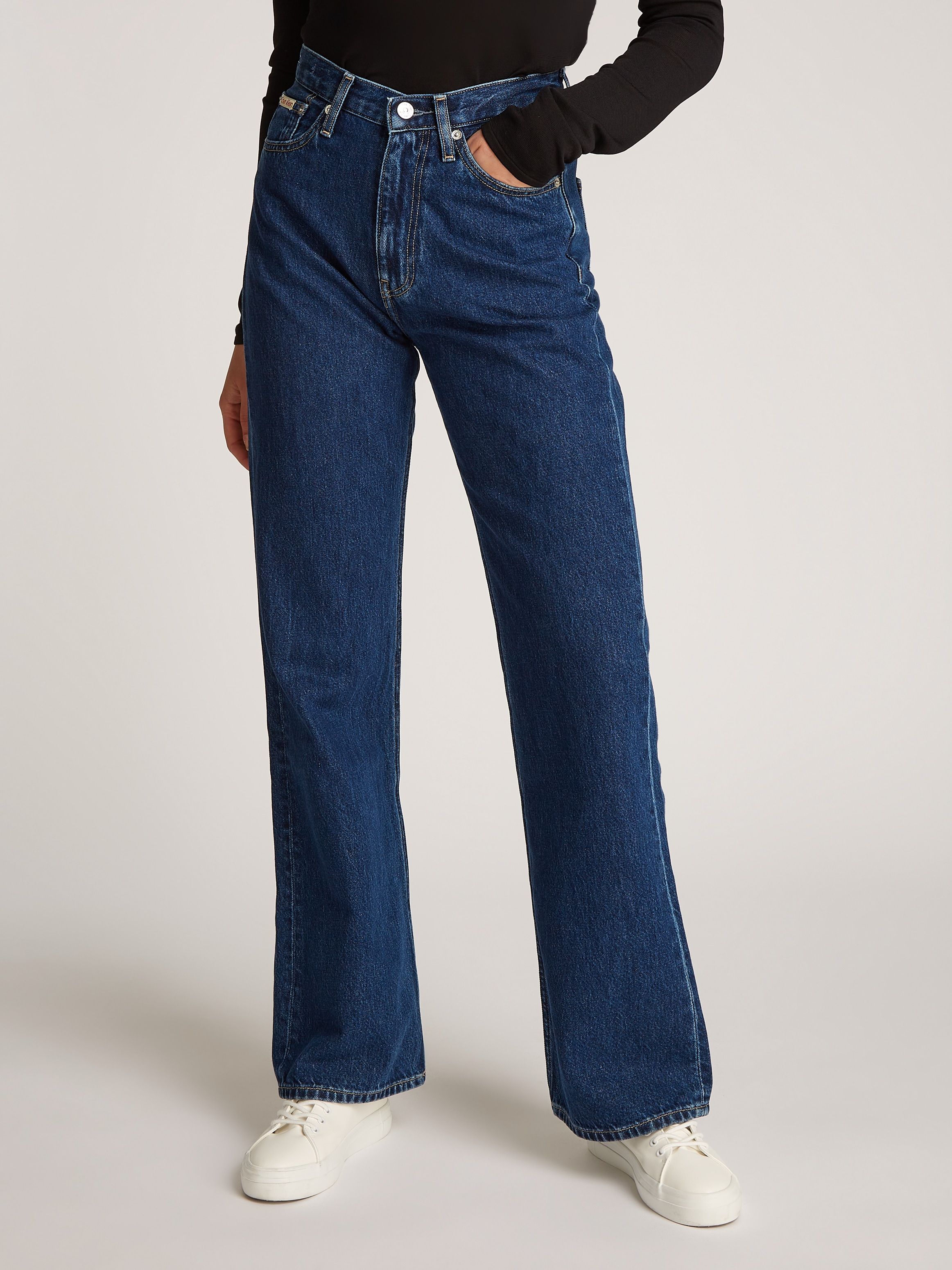 Bootcut-Jeans »AUTHENTIC BOOTCUT«, mit stoned wash Optik, mit Coinpocket