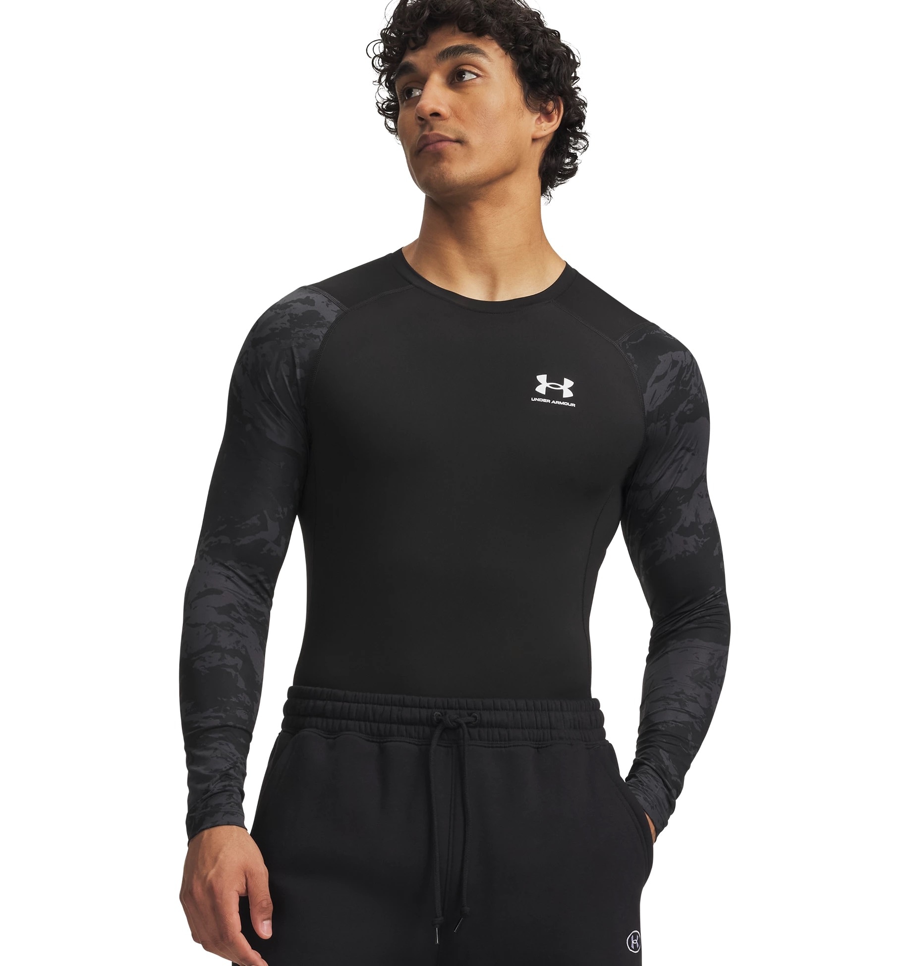 Under Armour Trainingsshirt "UA HG ARMOUR COMP CB LS" atmungsaktiv, schnell trocknend, aus Polyester und Elasthan