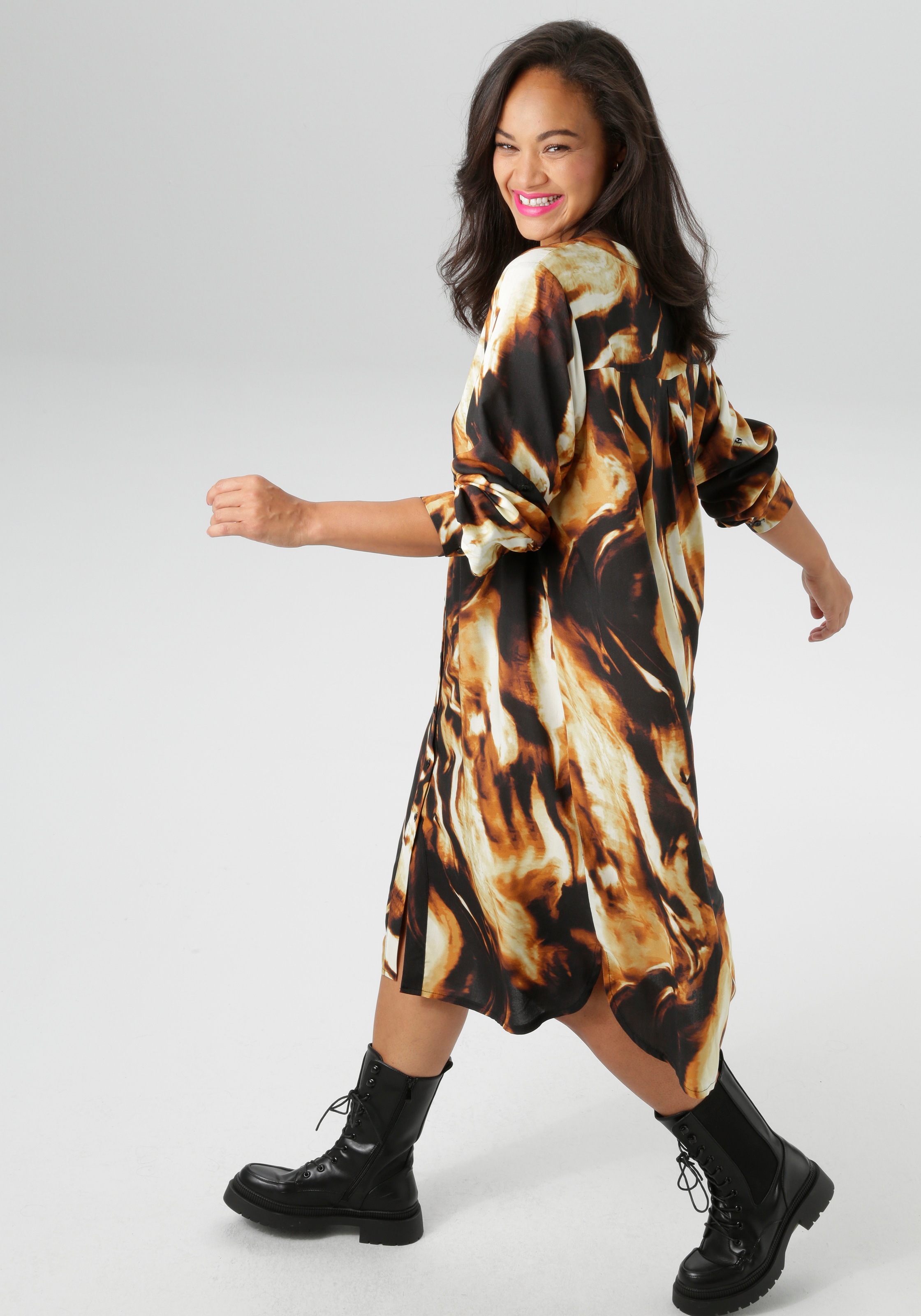 Aniston PLUS Blusenkleid Eingrifftaschen in farbenfroher, großflächiger Dru günstig online kaufen