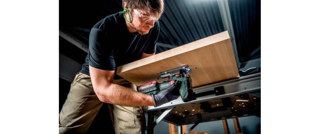 metabo Akku-Stichsäge »ST 18 LT 130 Solo« Universal-Sägeblattaufnahme