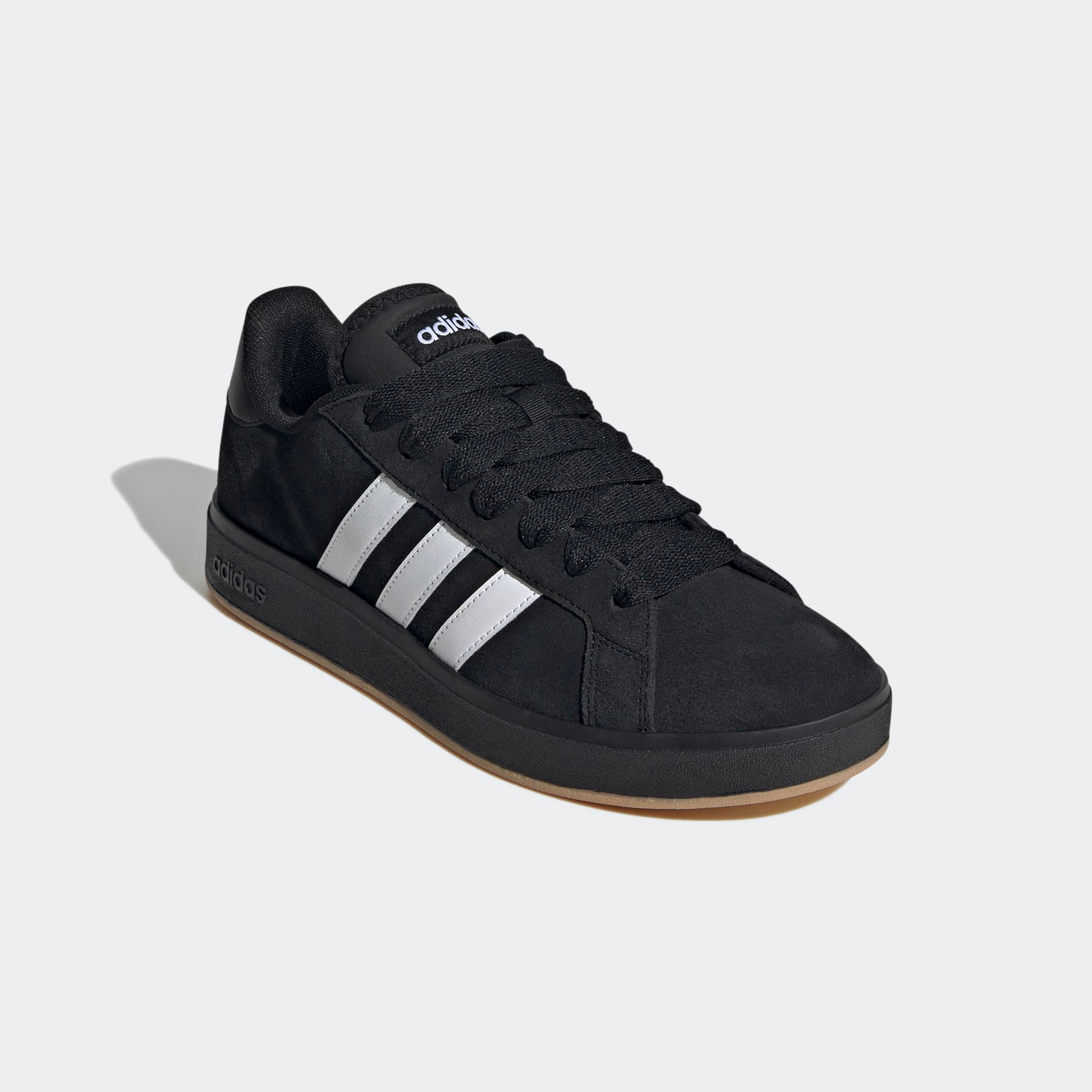 adidas Sportswear Sneaker »GRAND COURT BASE 00S«  Design auf den Spuren des adidas Campus 00