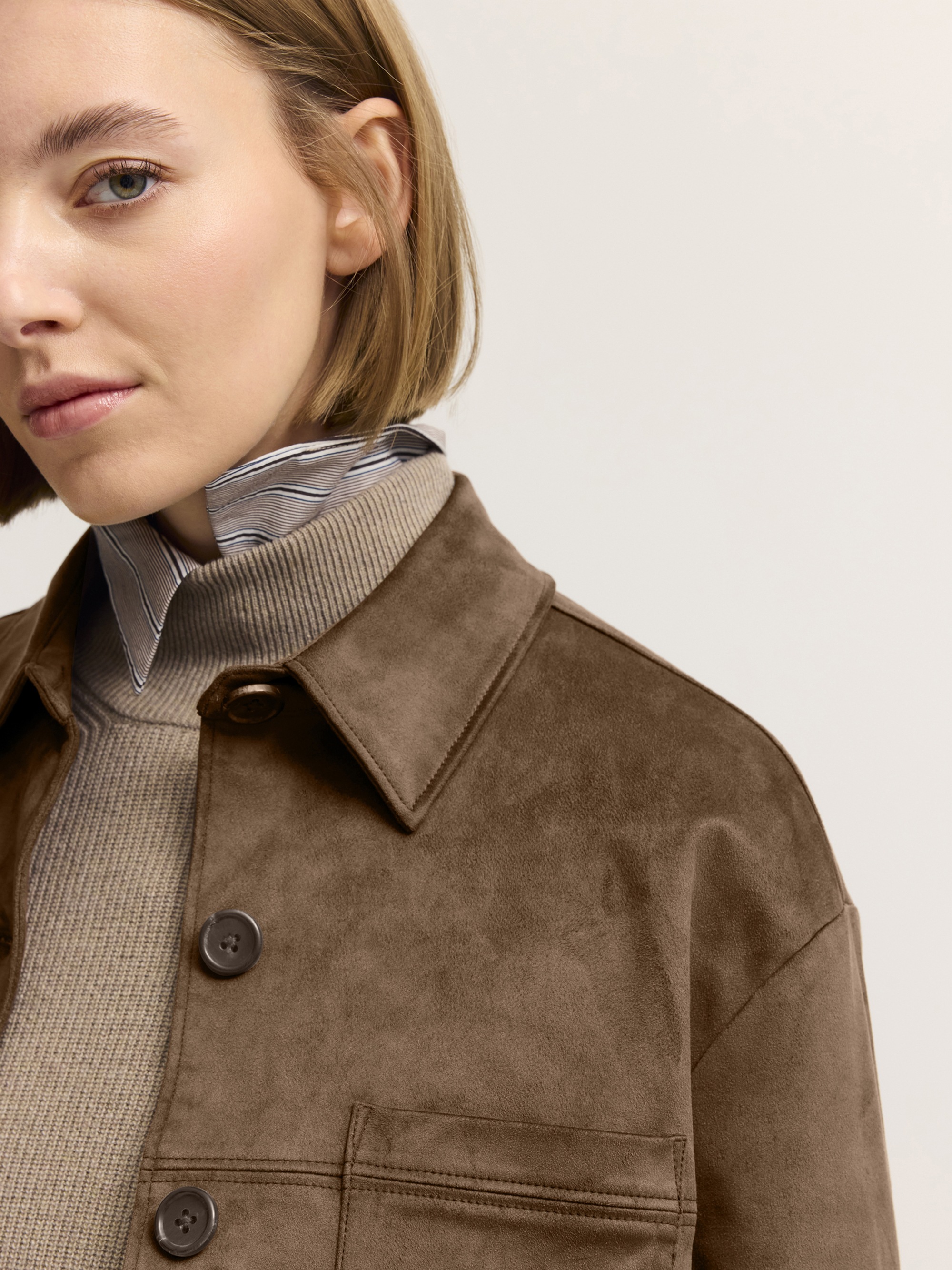 bugatti Kurzjacke »Regular Fit« Regular Fit Veloursleder-Optik Hemdjacke