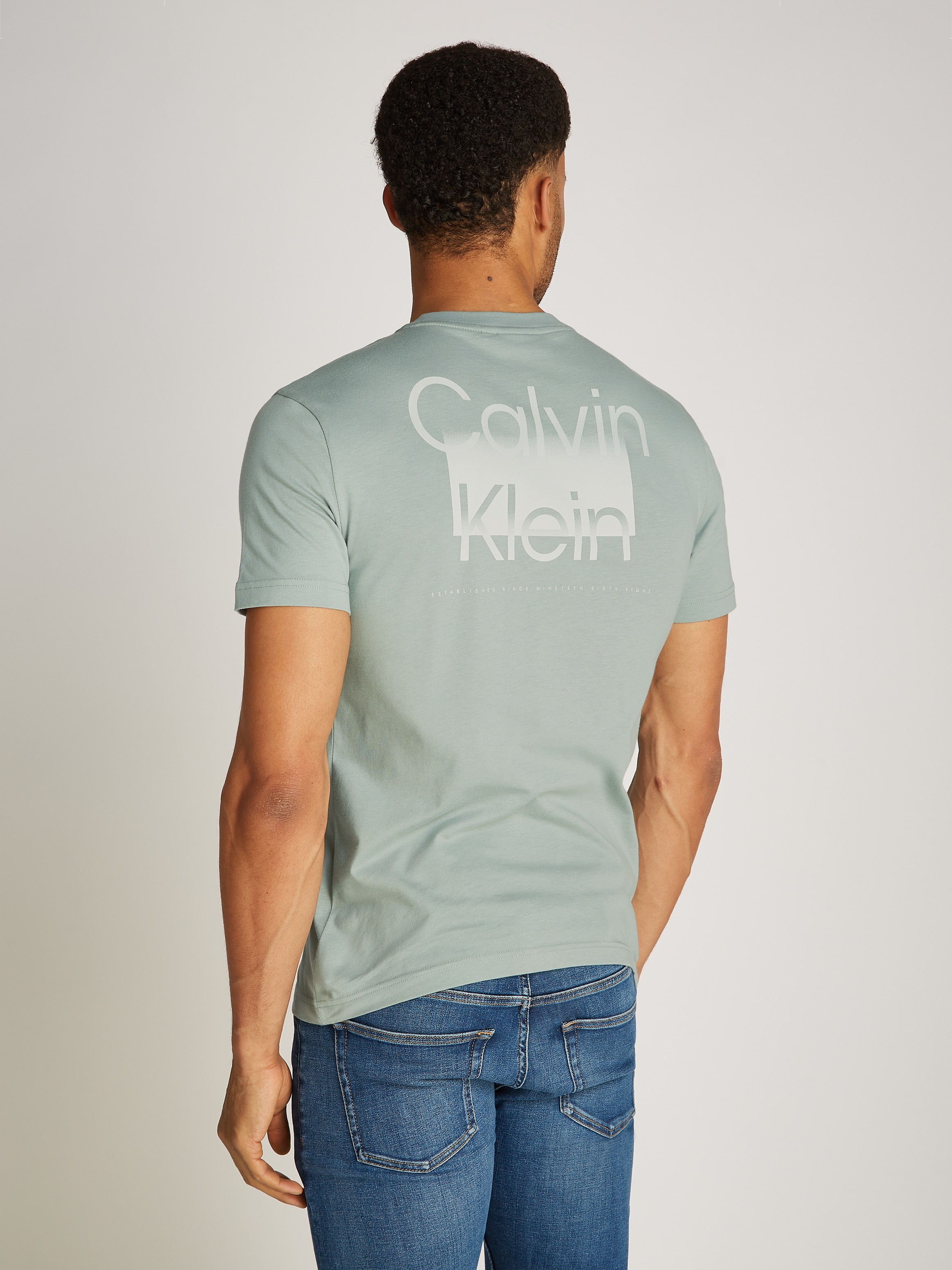 Calvin Klein T-Shirt "ENLARGED BACK LOGO T-SHIRT", mit Logodruck günstig online kaufen