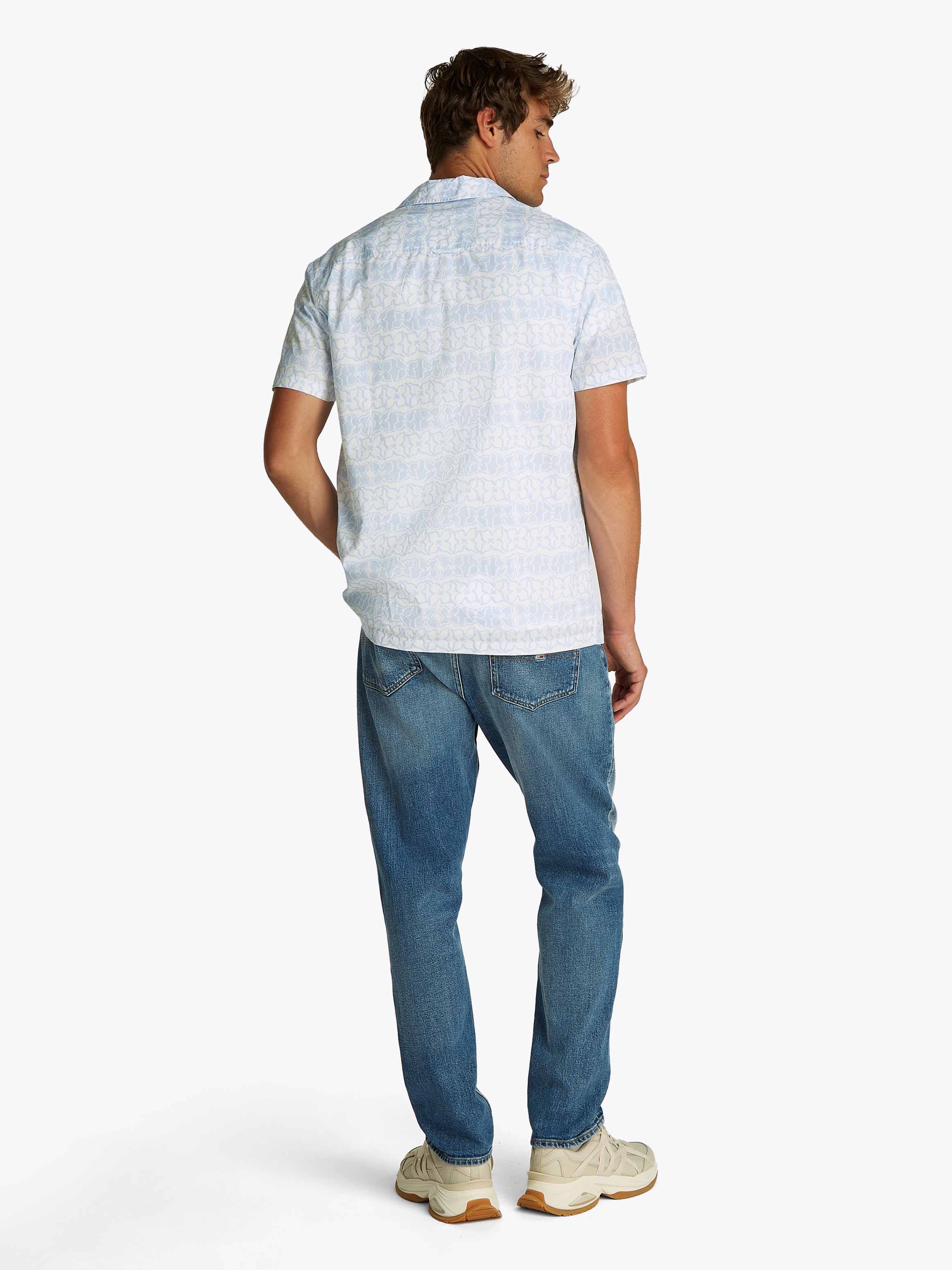Tommy Jeans Kurzarmhemd »TJM REG AOP SS SHIRT EXT«, mit sommerlichen Print
